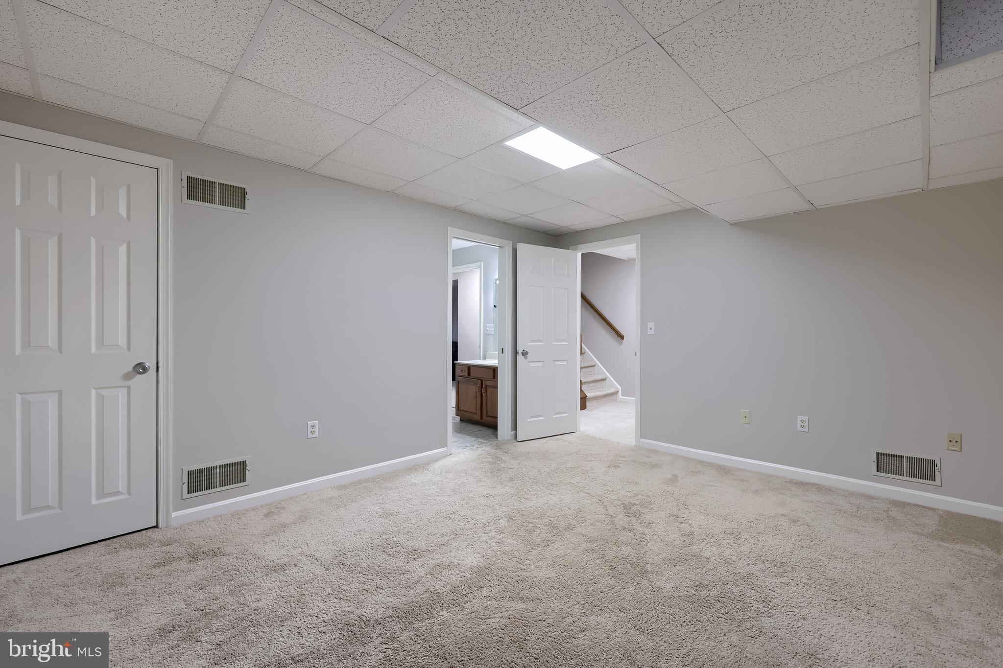 SOUTHPOINT - Residential