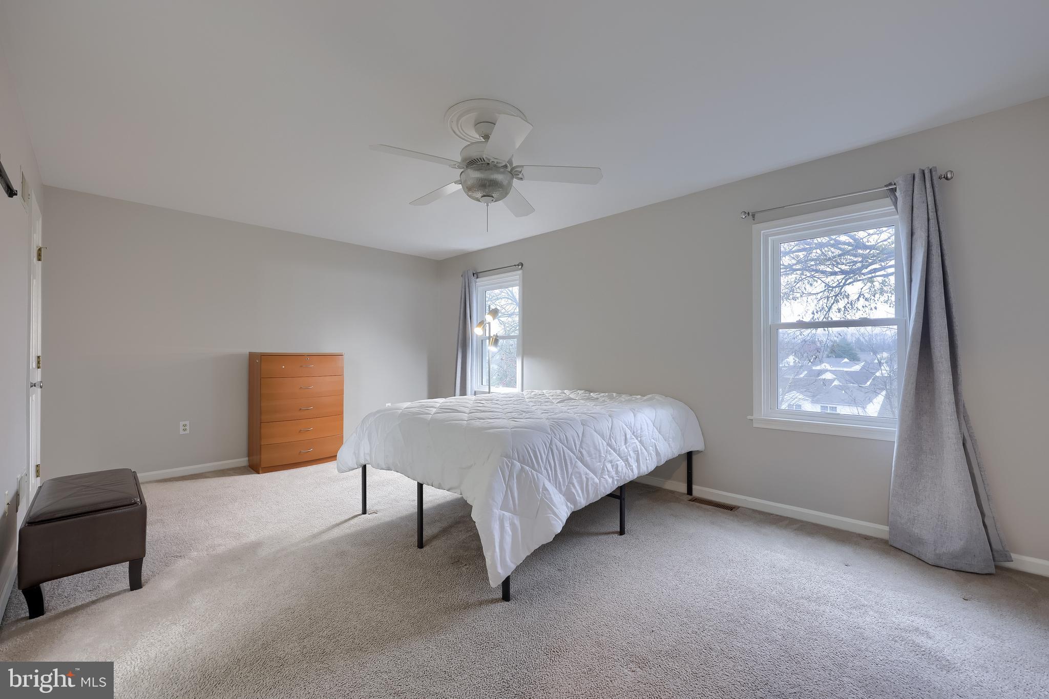 SOUTHPOINT - Residential