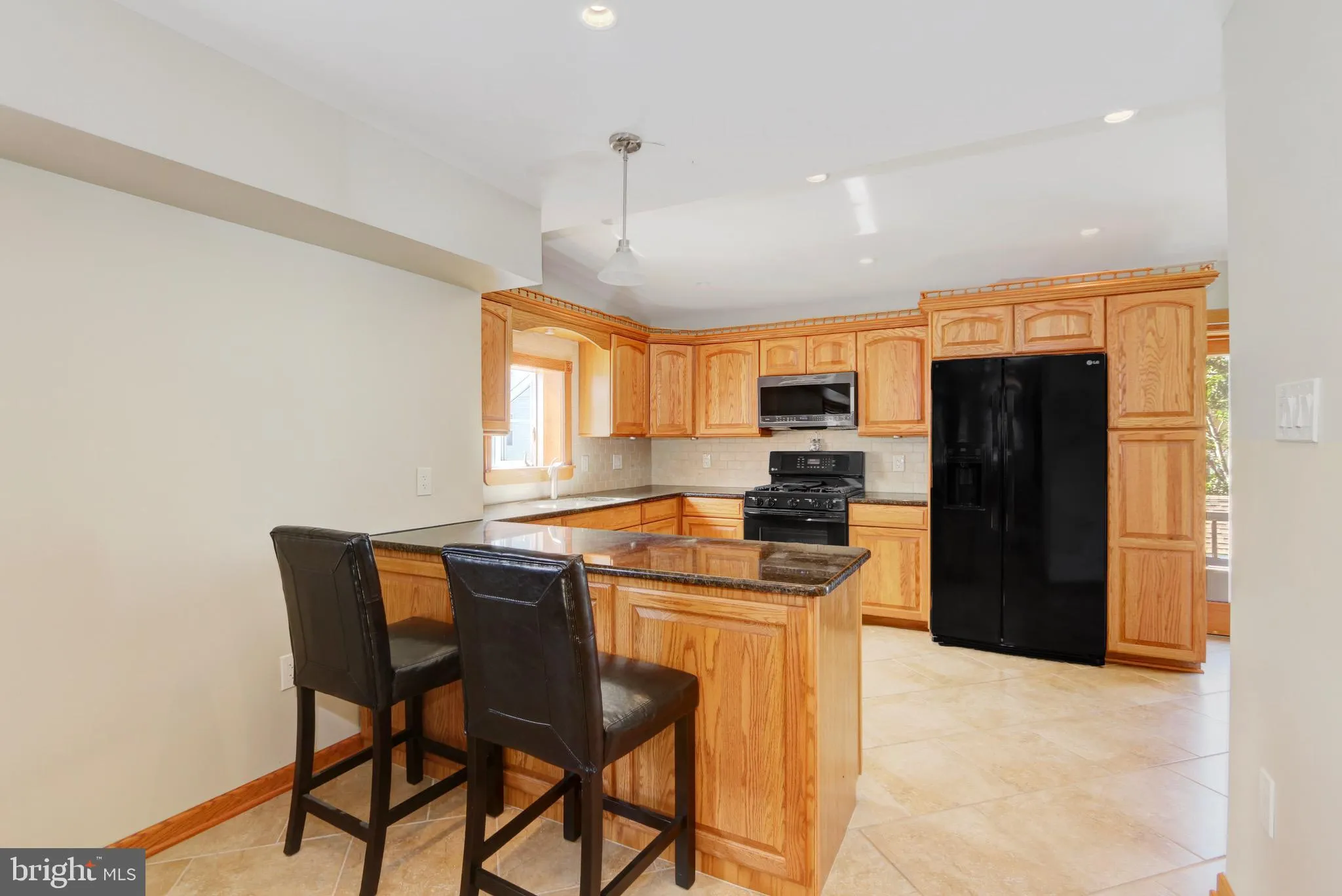 Wildwood, New Jersey 08260, United States, 3 Bedrooms Bedrooms, ,Residential,Active,202038