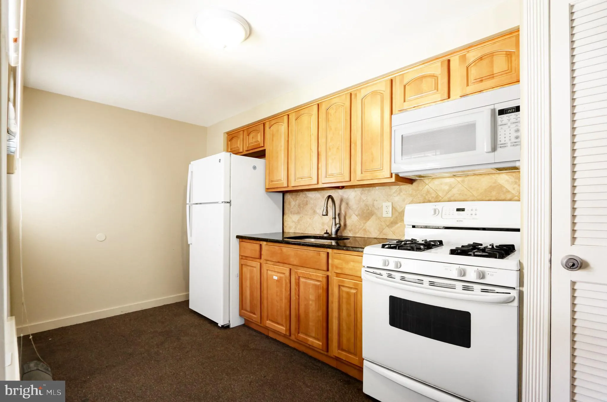 Wildwood, New Jersey 08260, United States, 3 Bedrooms Bedrooms, ,Residential,Active,202038