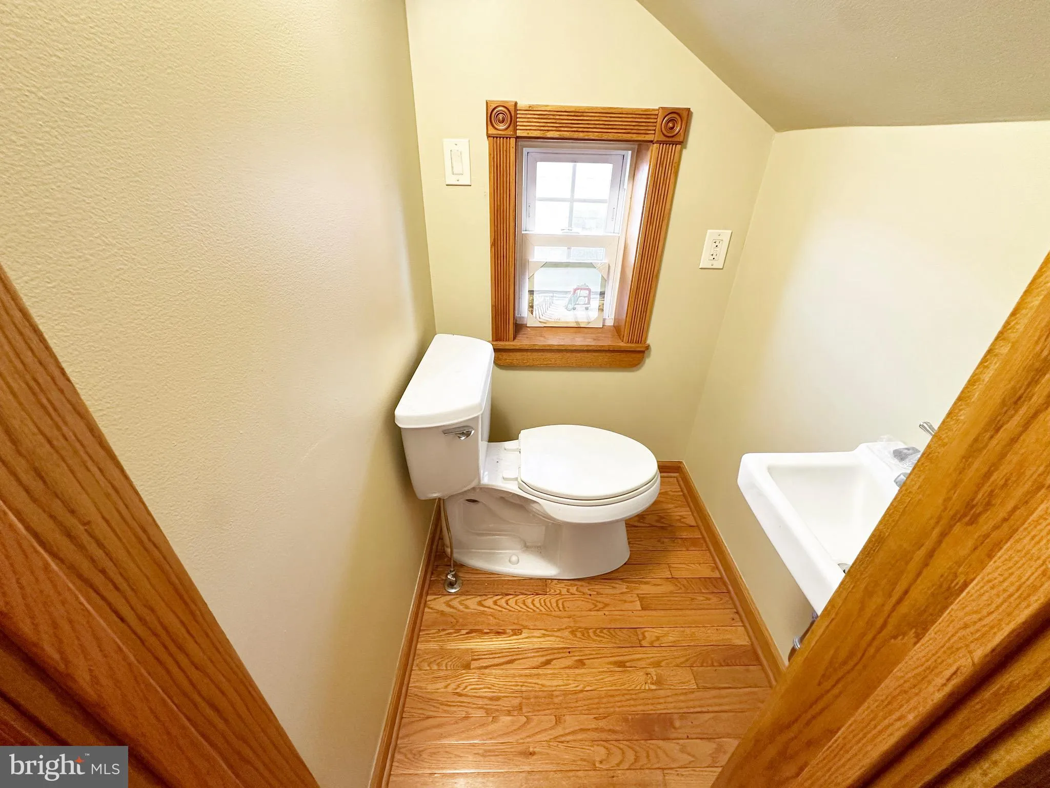 Wildwood, New Jersey 08260, United States, 3 Bedrooms Bedrooms, ,Residential,Active,202038