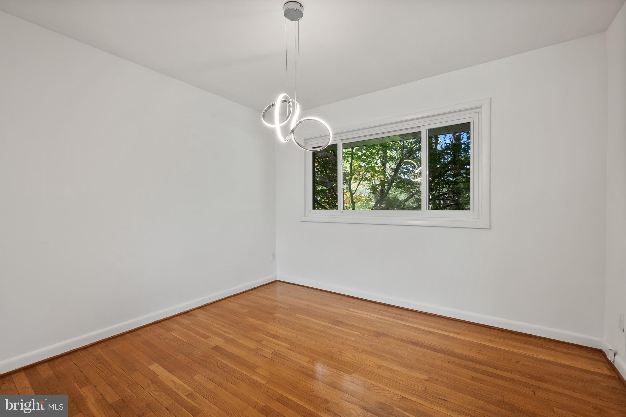 SLEEPY HOLLOW ESTATES - Residential