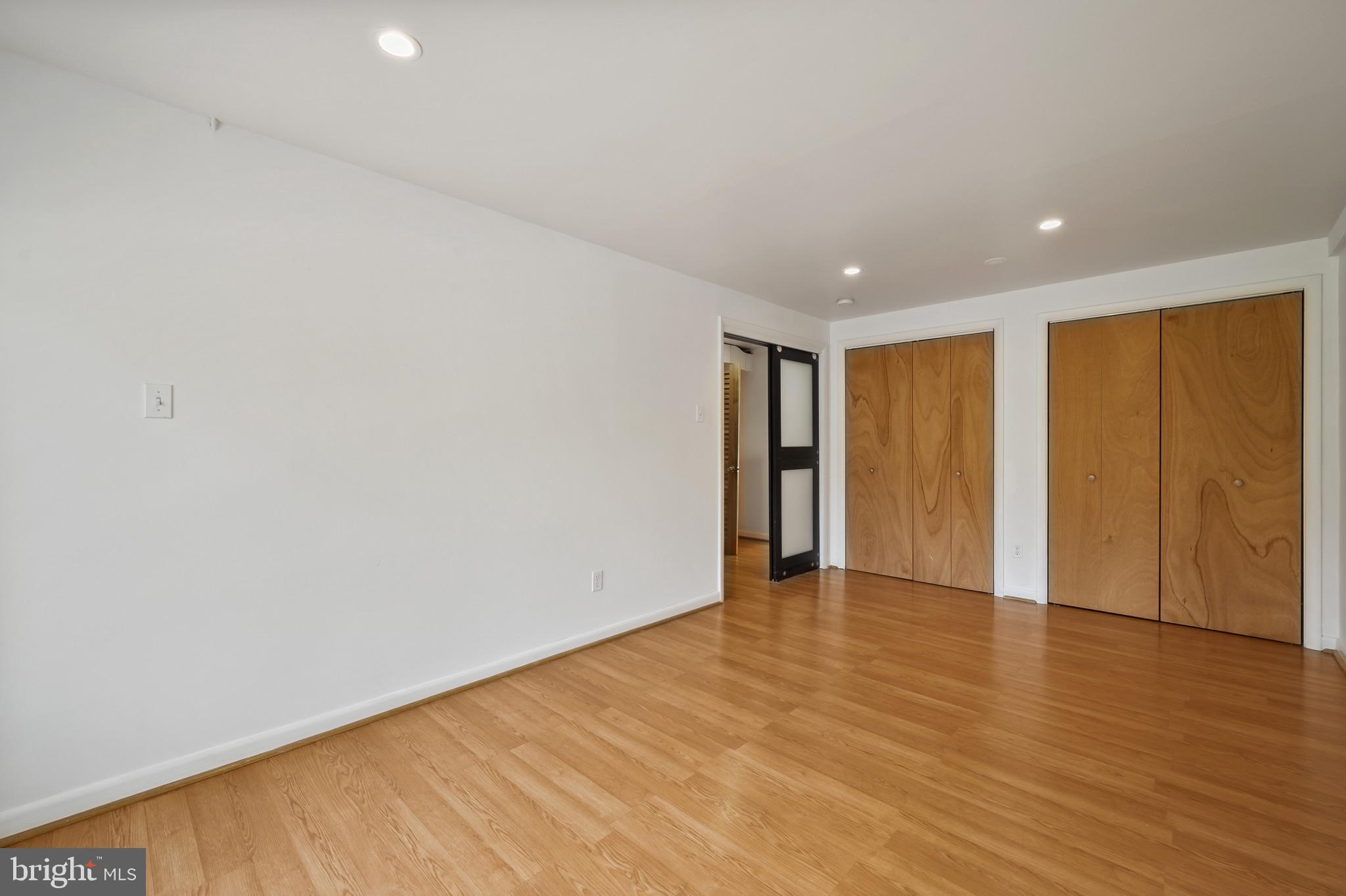 SLEEPY HOLLOW ESTATES - Residential