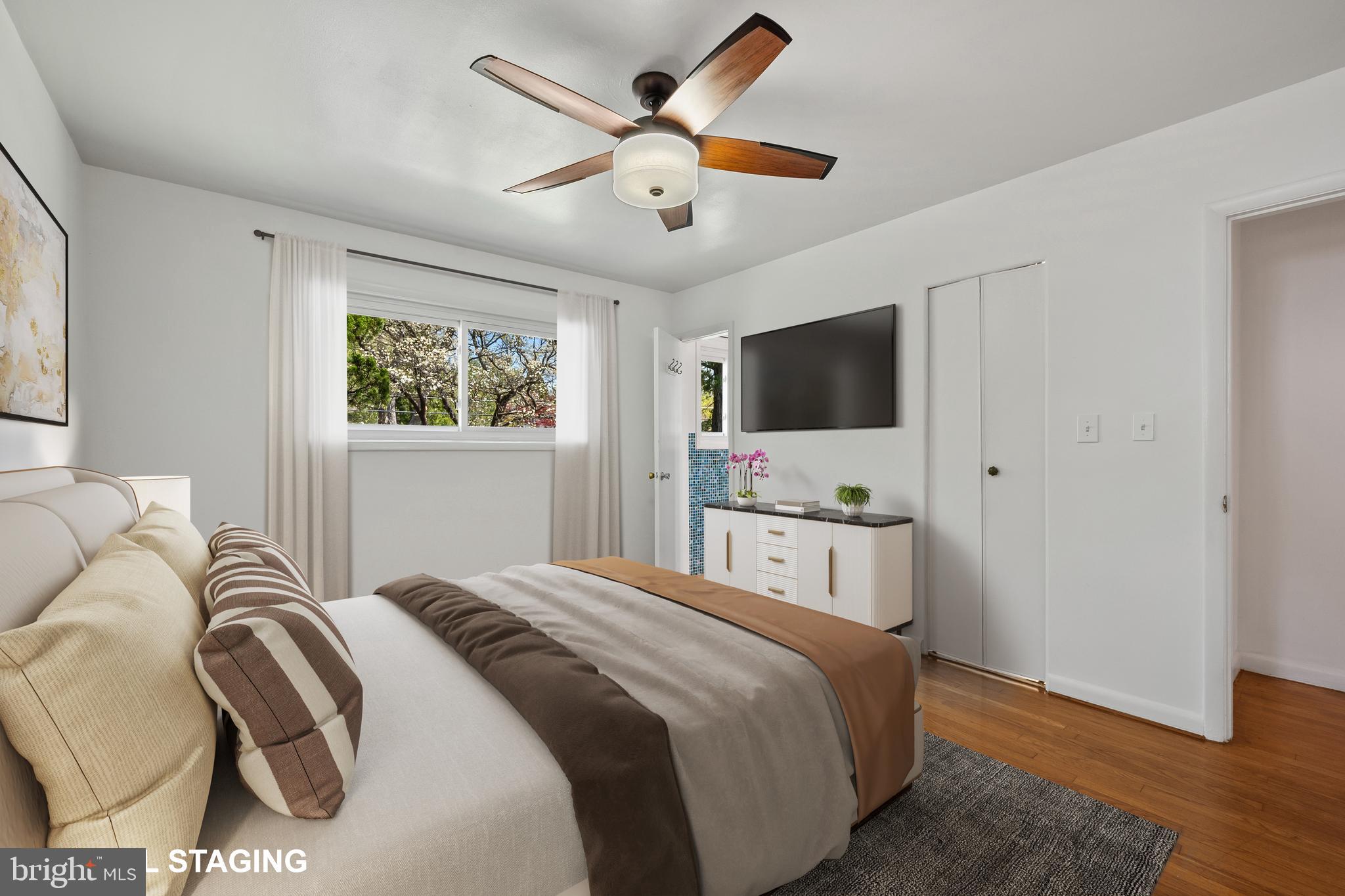 SLEEPY HOLLOW ESTATES - Residential