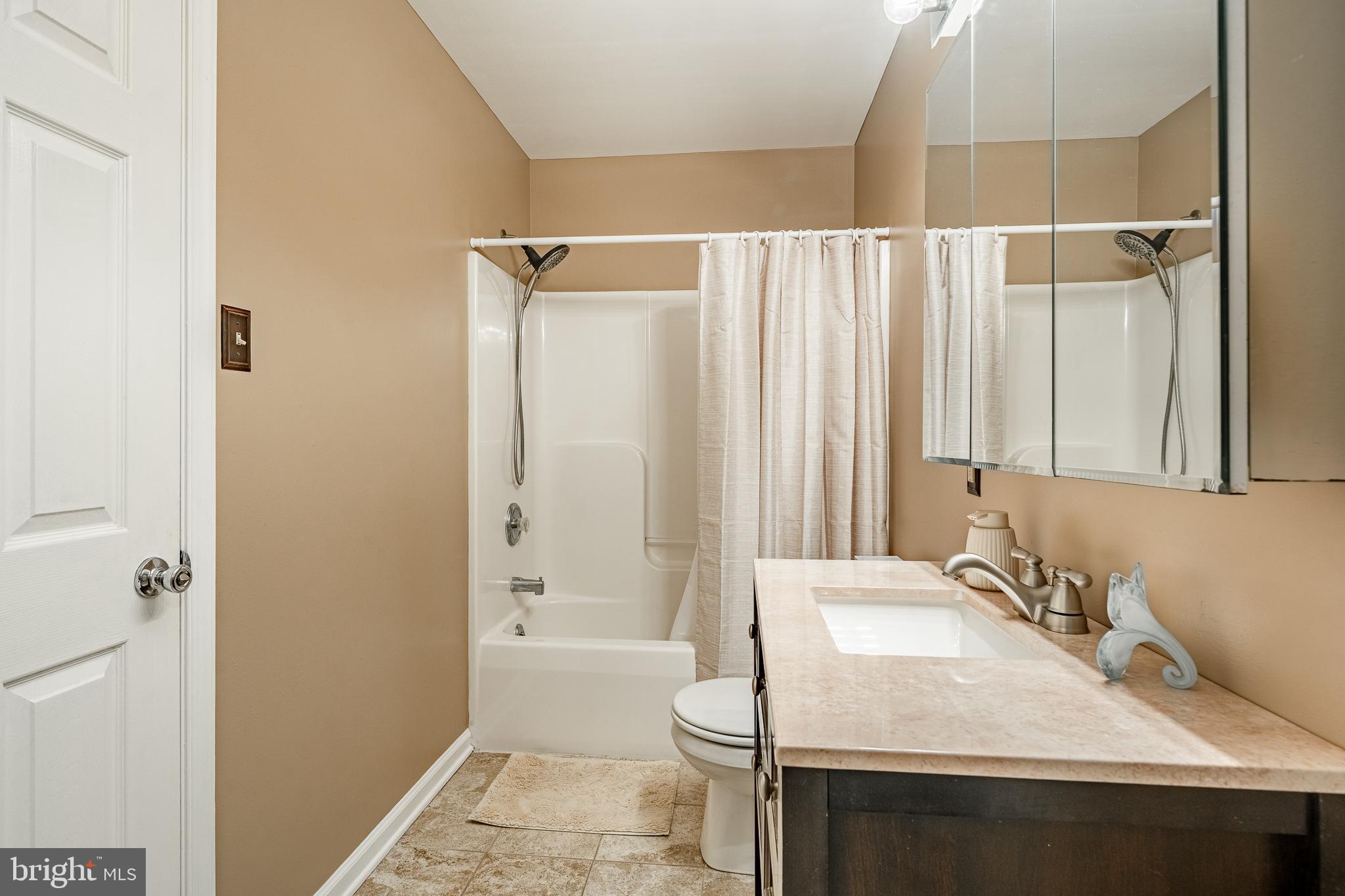 BEACON HILL - Residential