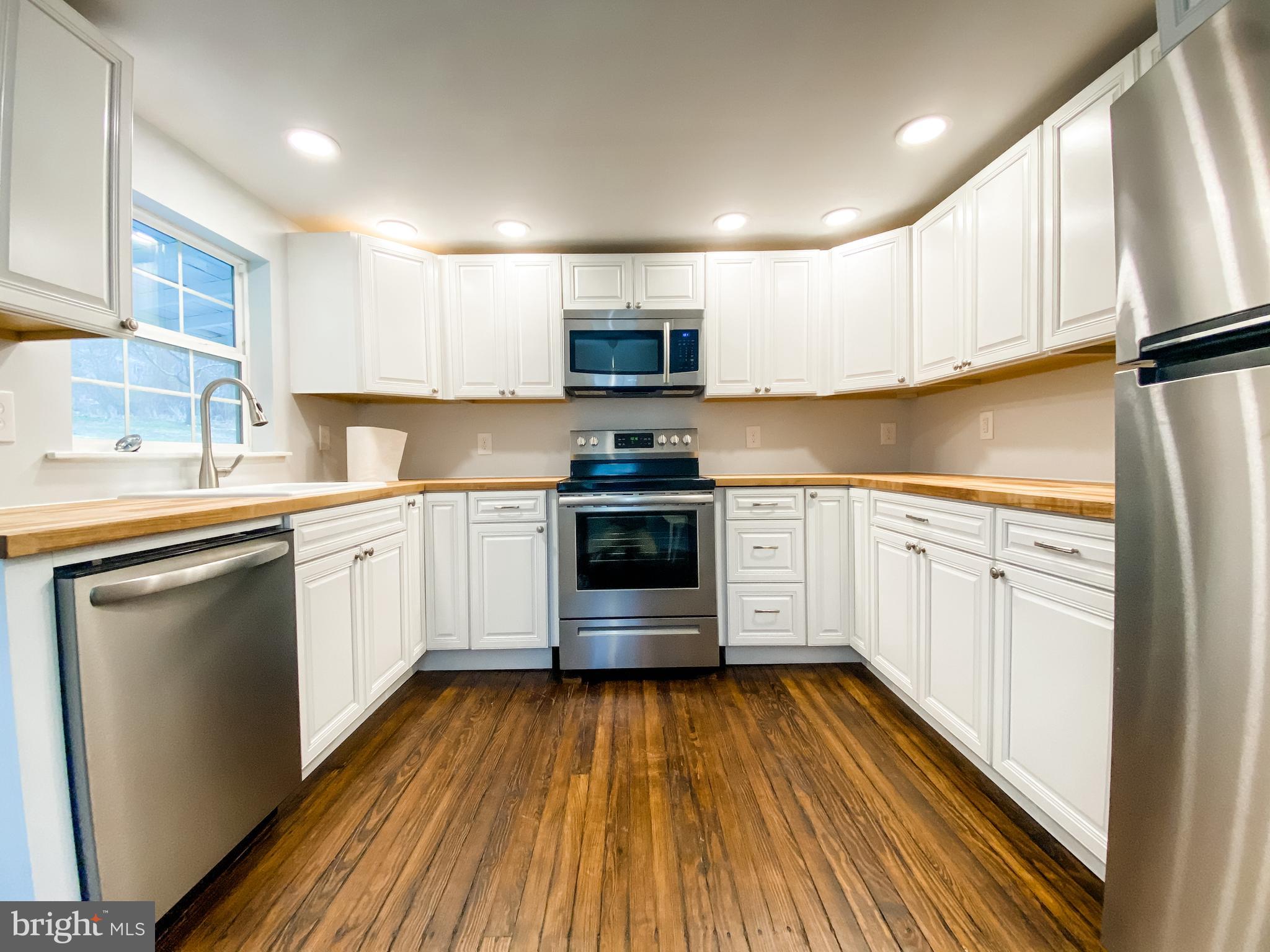 BOWMANS - Residential