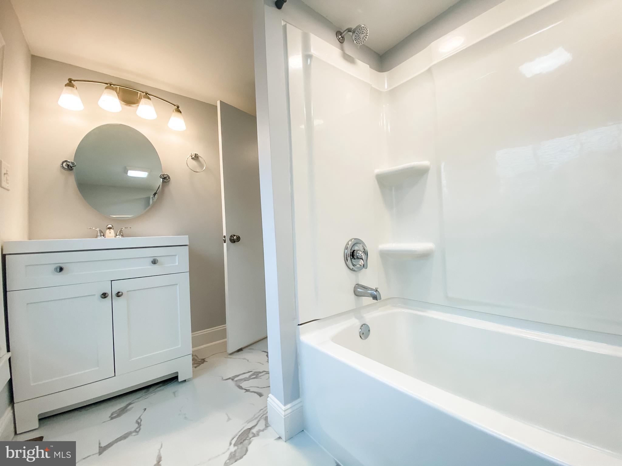 BOWMANS - Residential