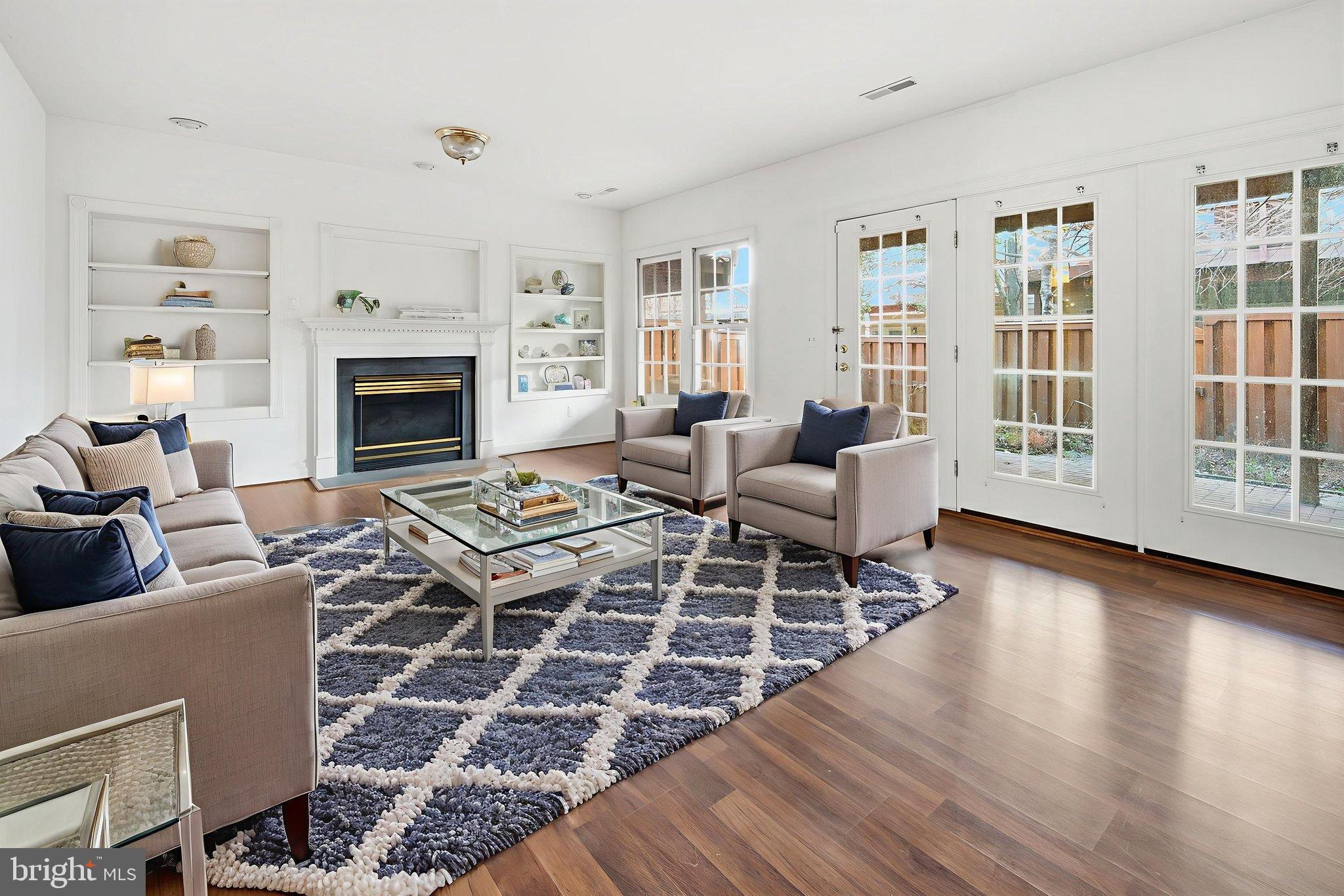 KIDWELL TOWNS - Residential Lease