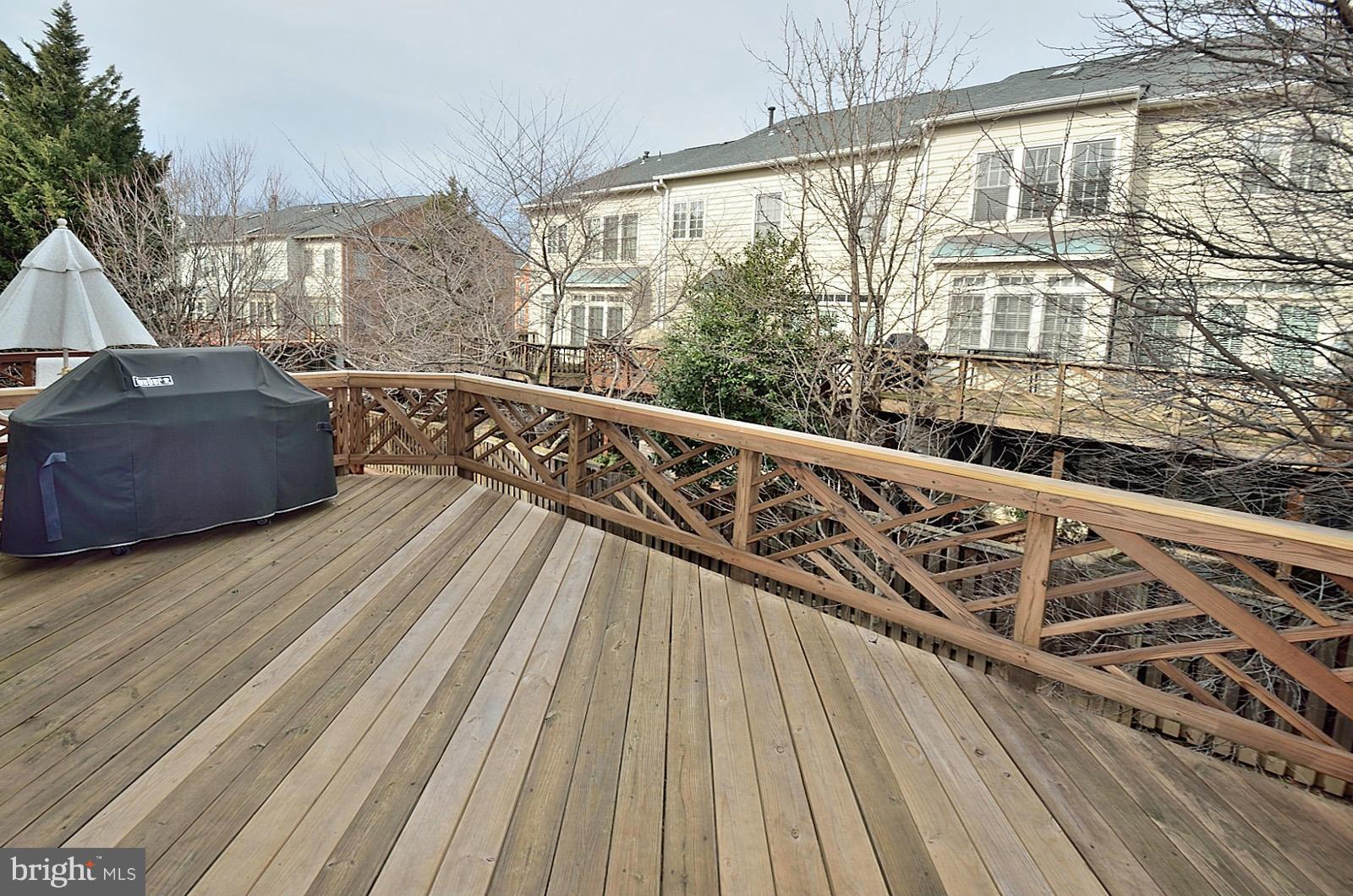 KIDWELL TOWNS - Residential Lease