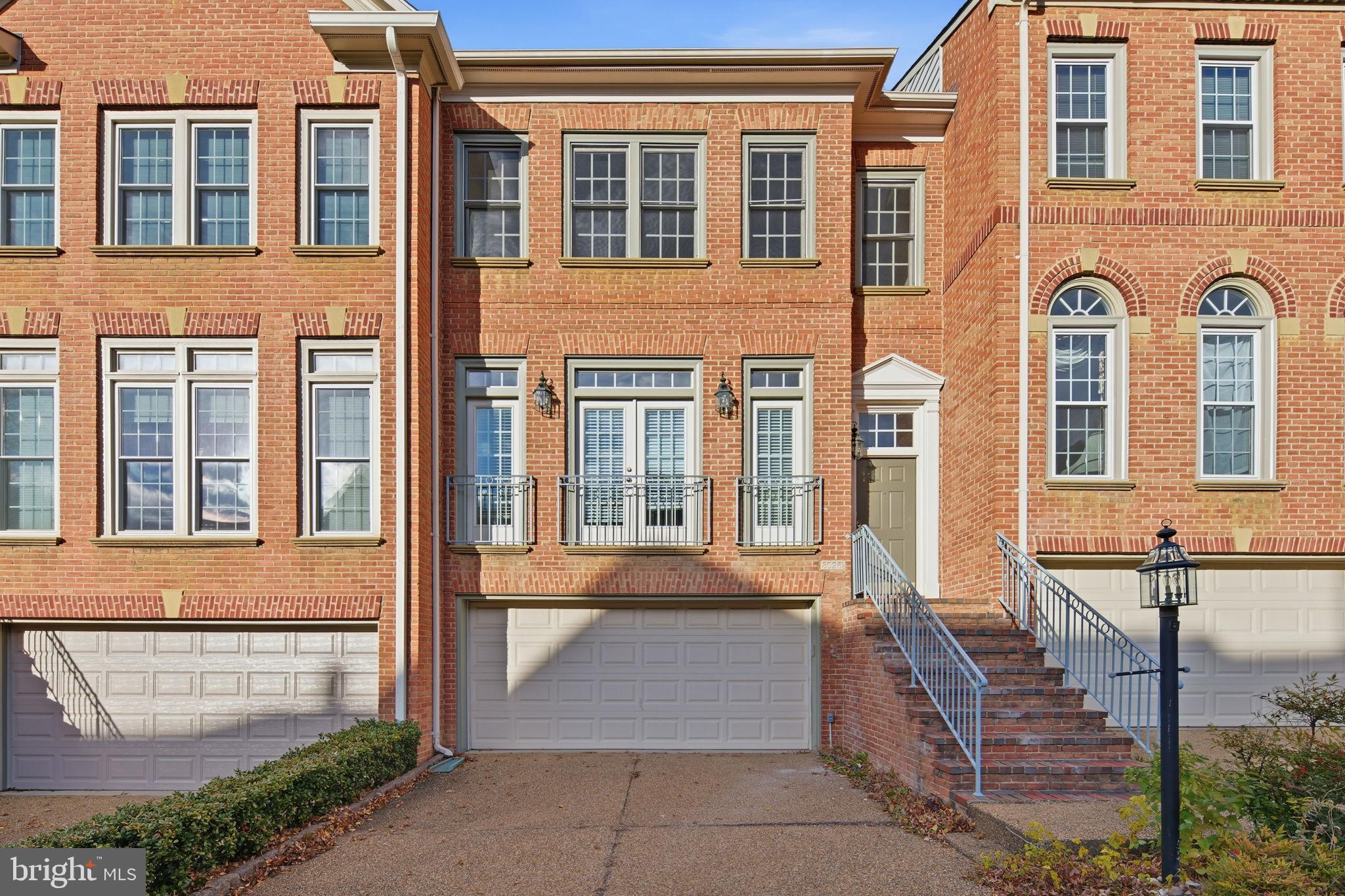 KIDWELL TOWNS - Residential Lease