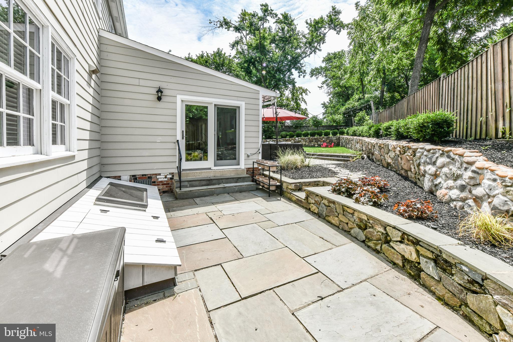 MASON HILL - Residential Lease