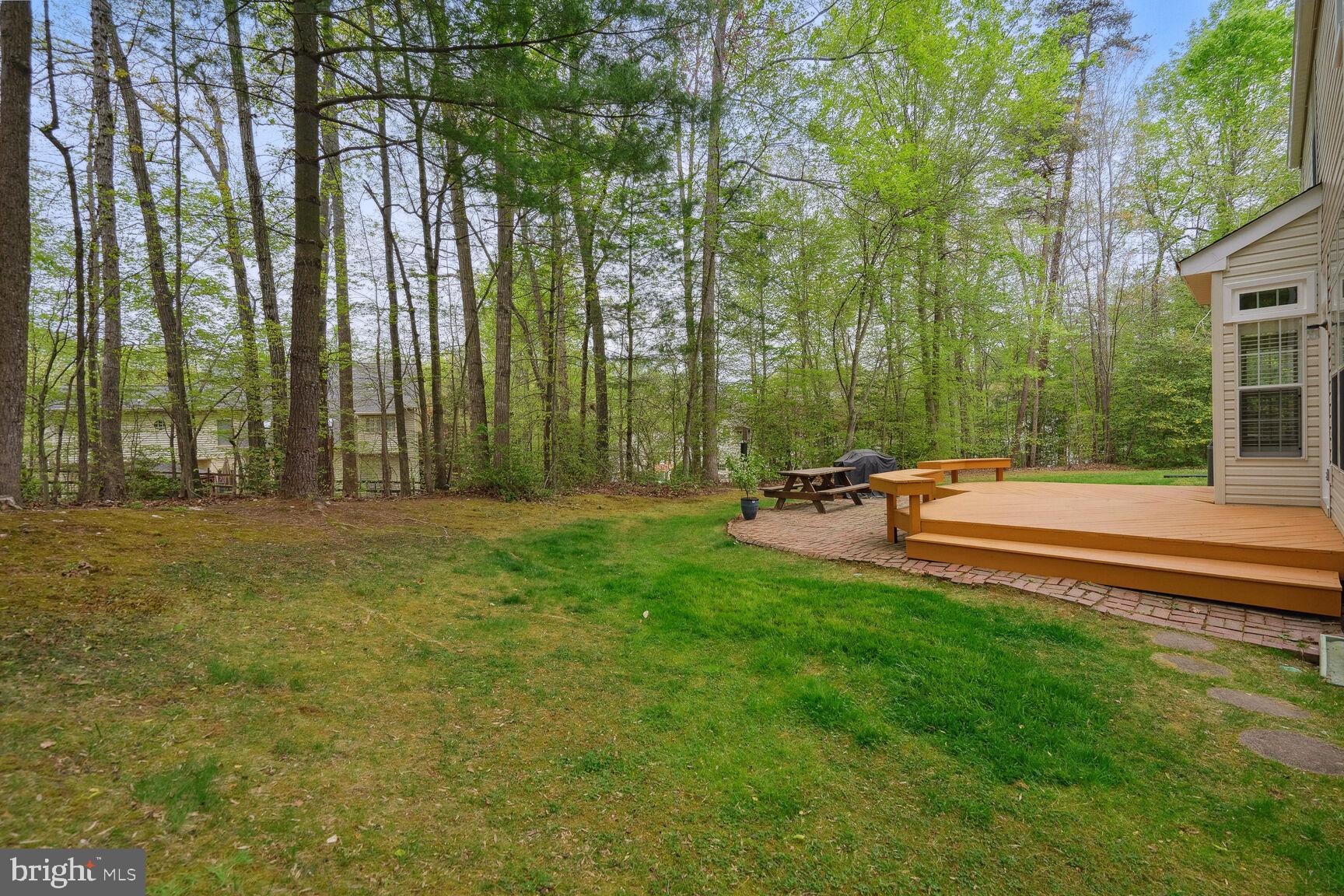 MEADOWBROOK WOODS - Residential