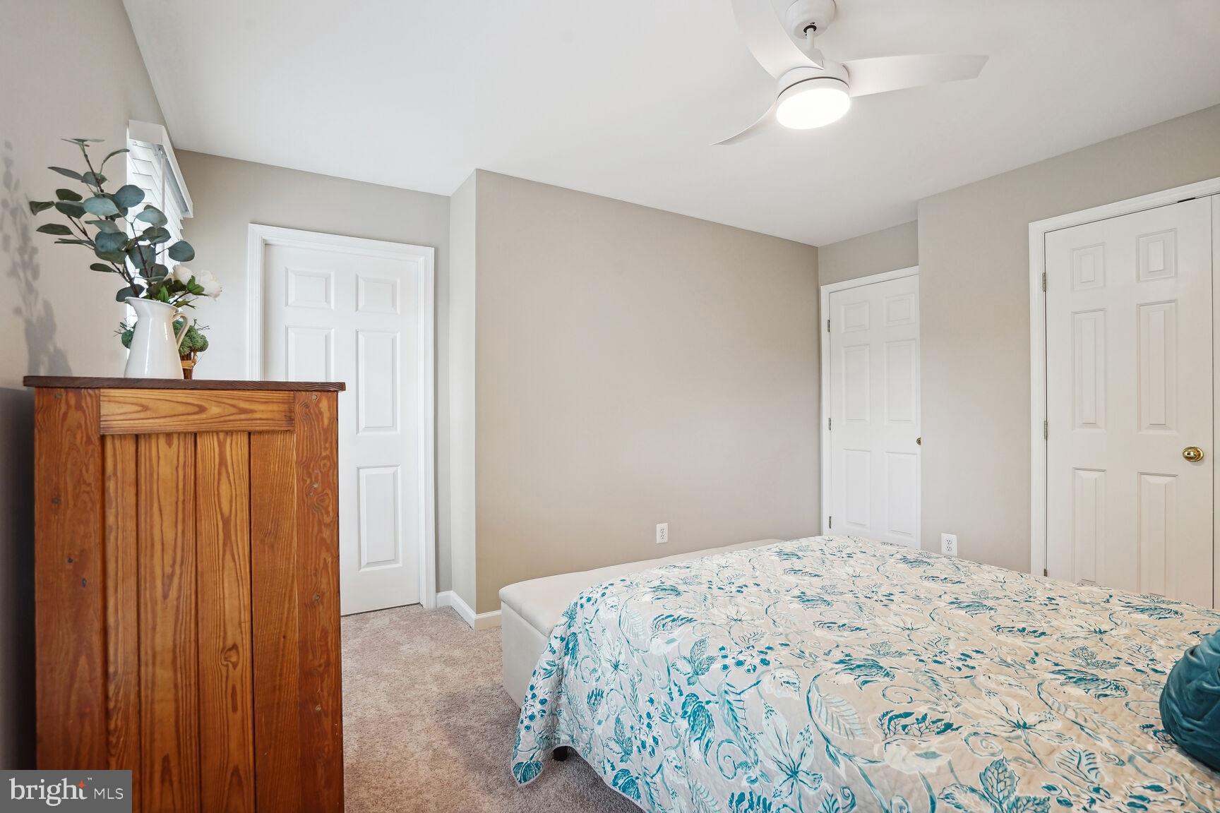 MEADOWBROOK WOODS - Residential