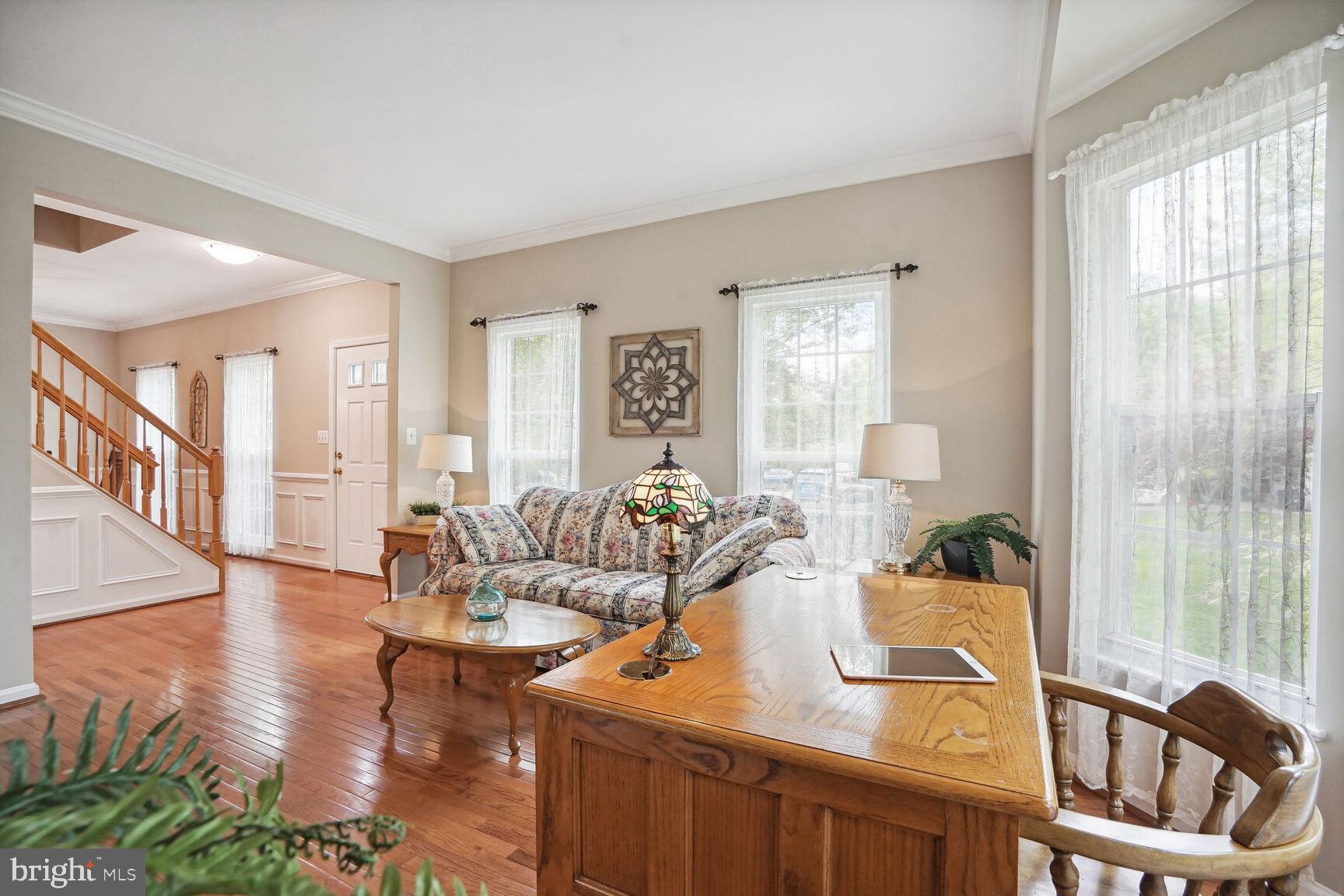 MEADOWBROOK WOODS - Residential