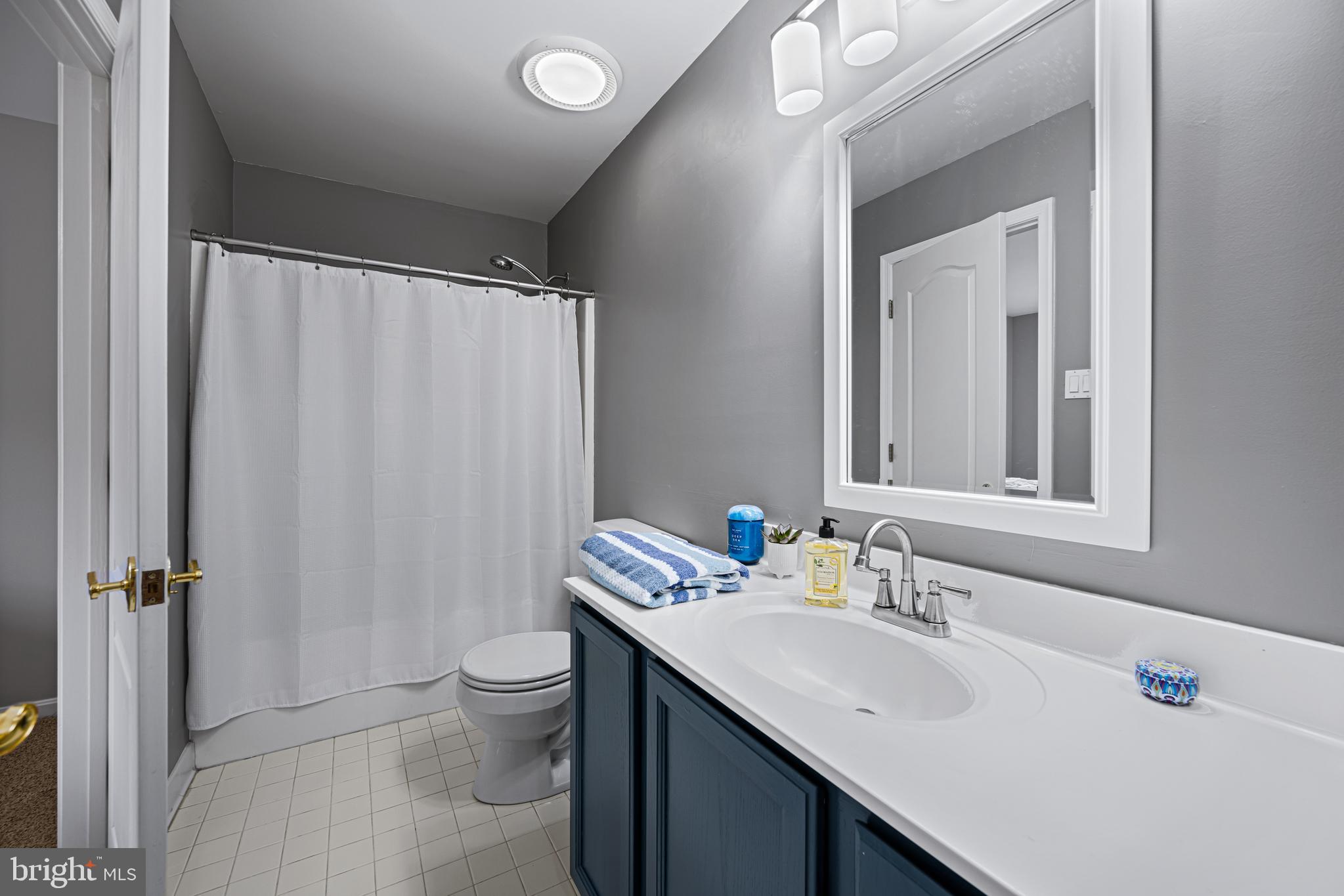 ASHLEIGH KNOLLS - Residential