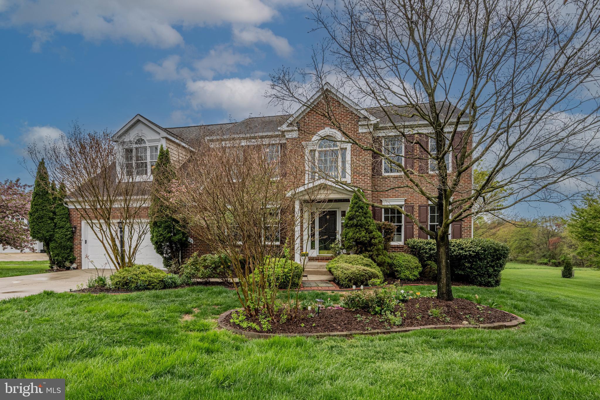 ASHLEIGH KNOLLS - Residential