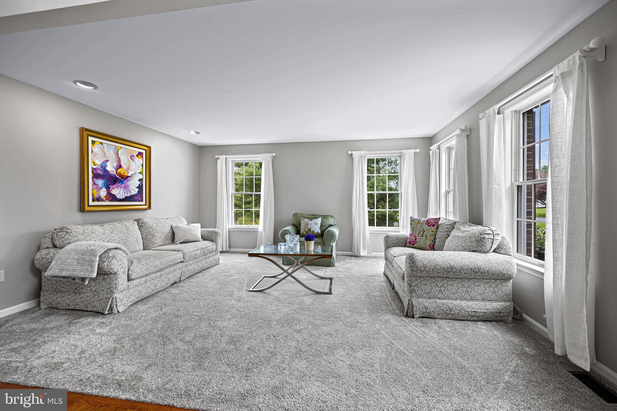 ASHLEIGH KNOLLS - Residential