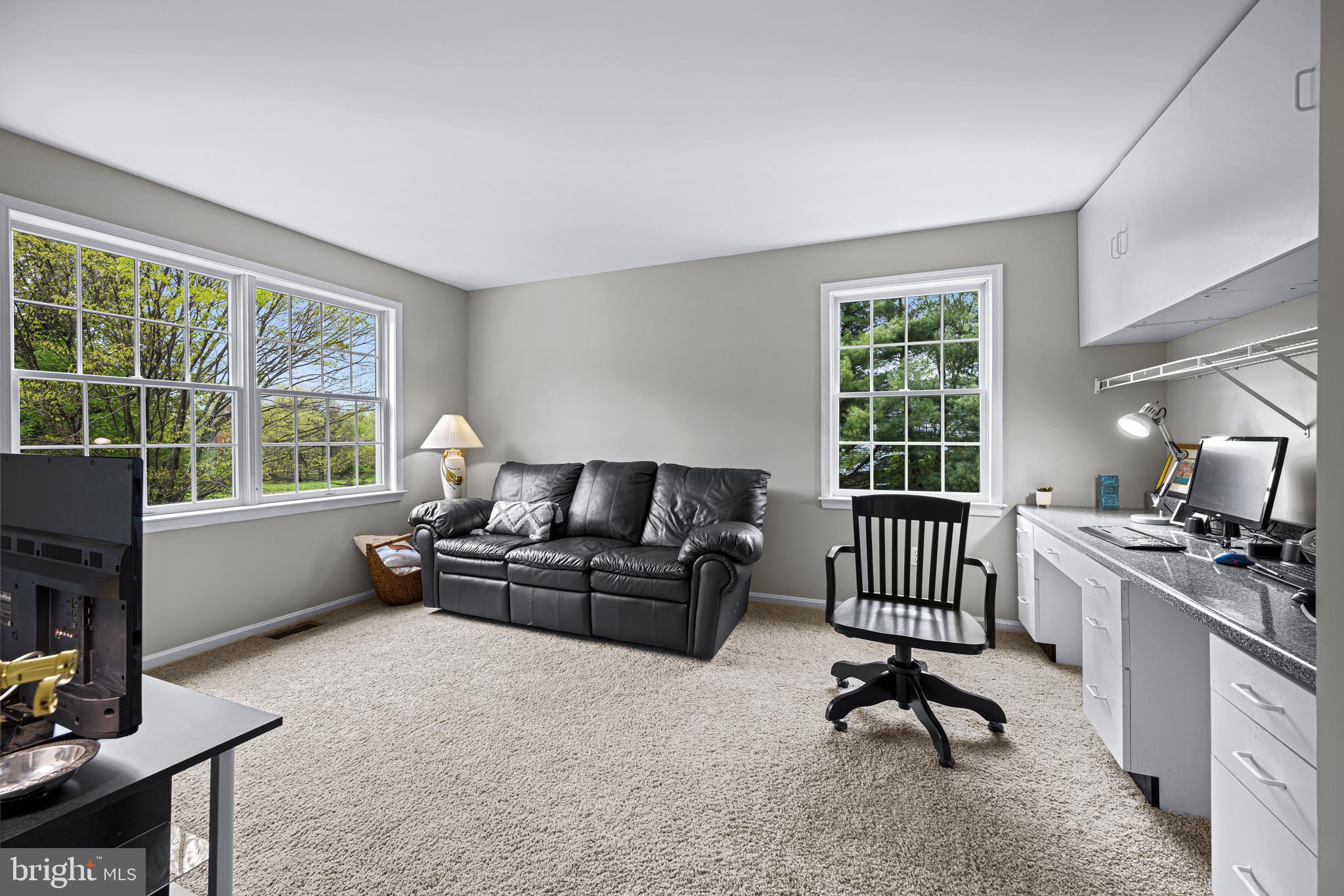 ASHLEIGH KNOLLS - Residential