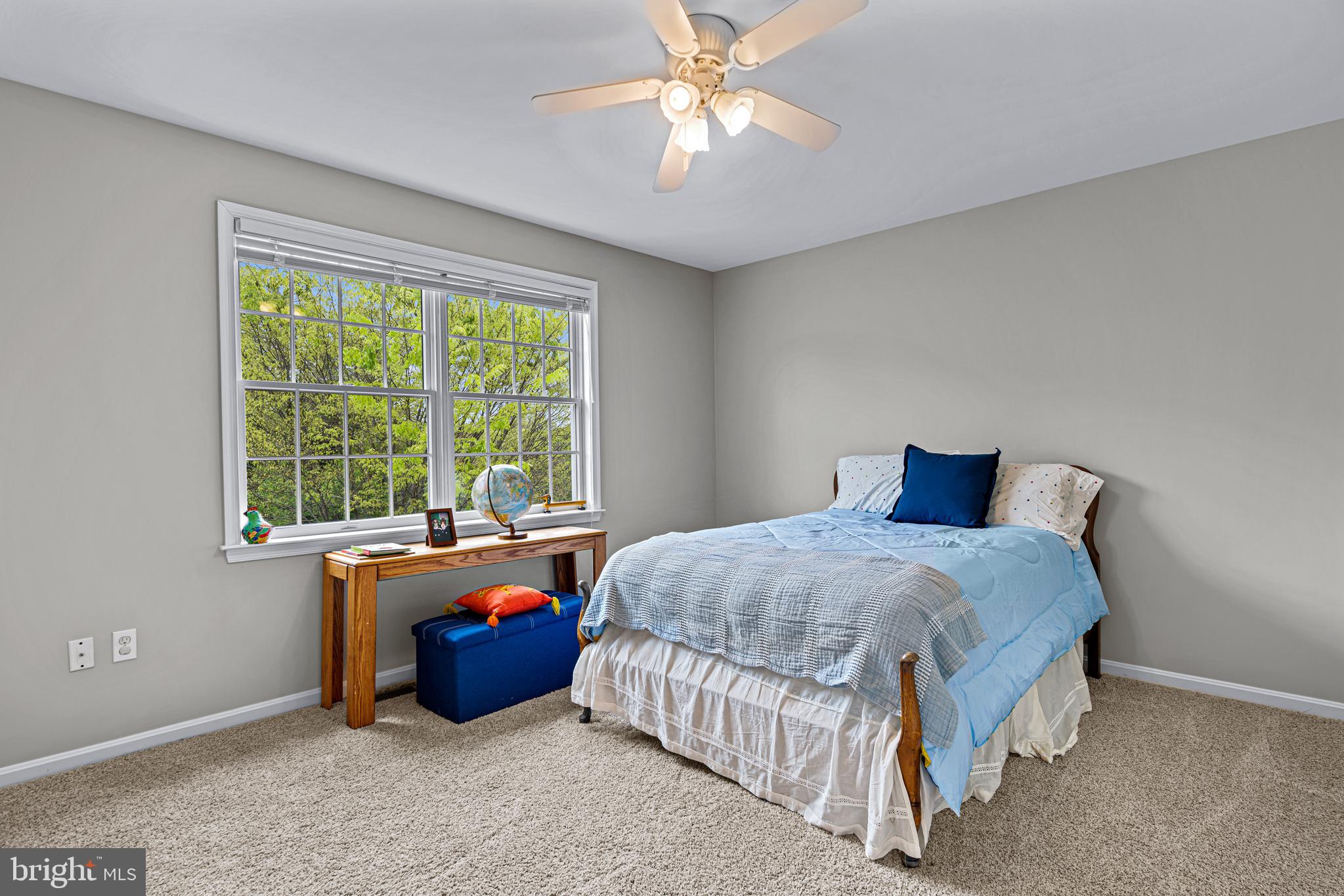 ASHLEIGH KNOLLS - Residential