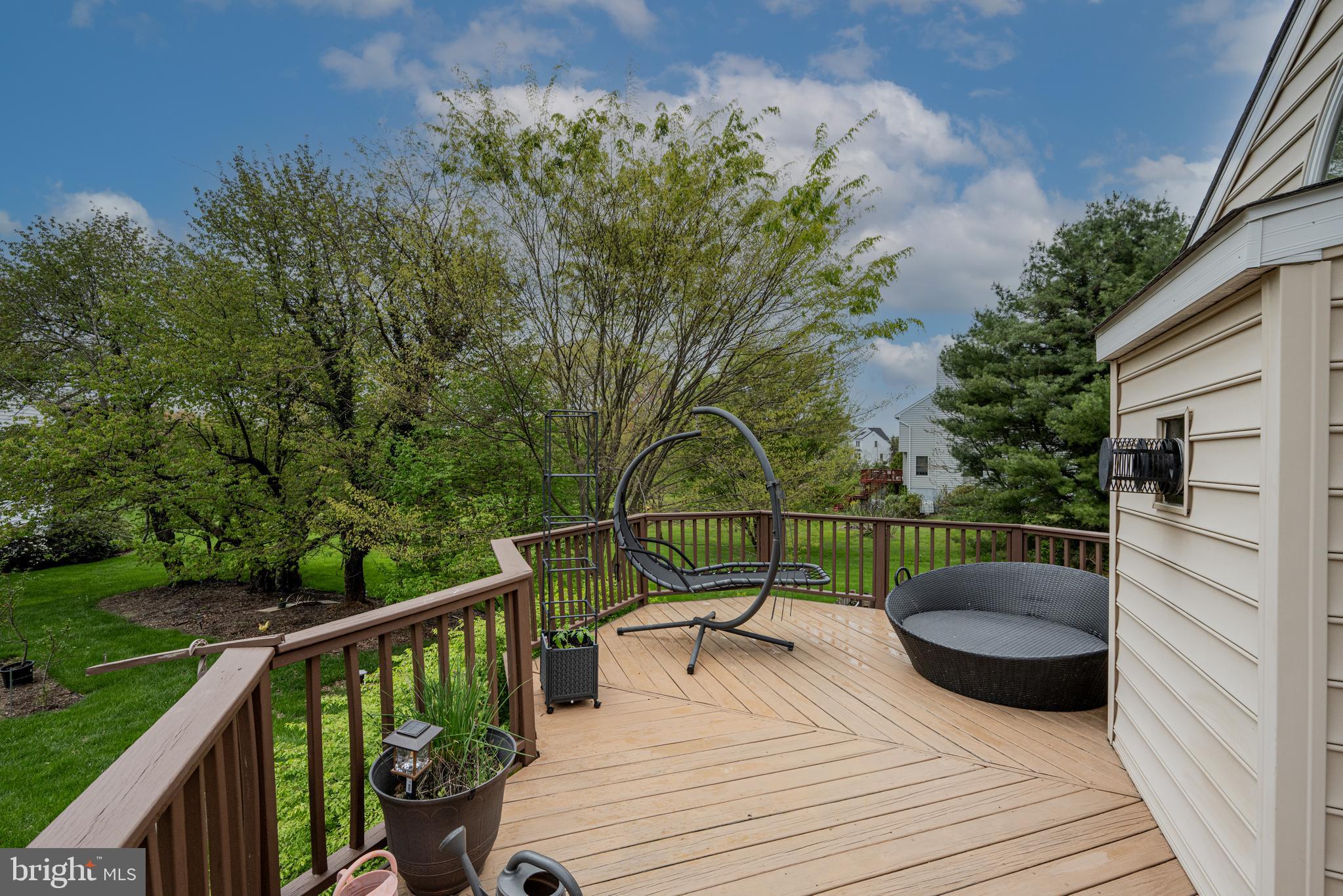 ASHLEIGH KNOLLS - Residential