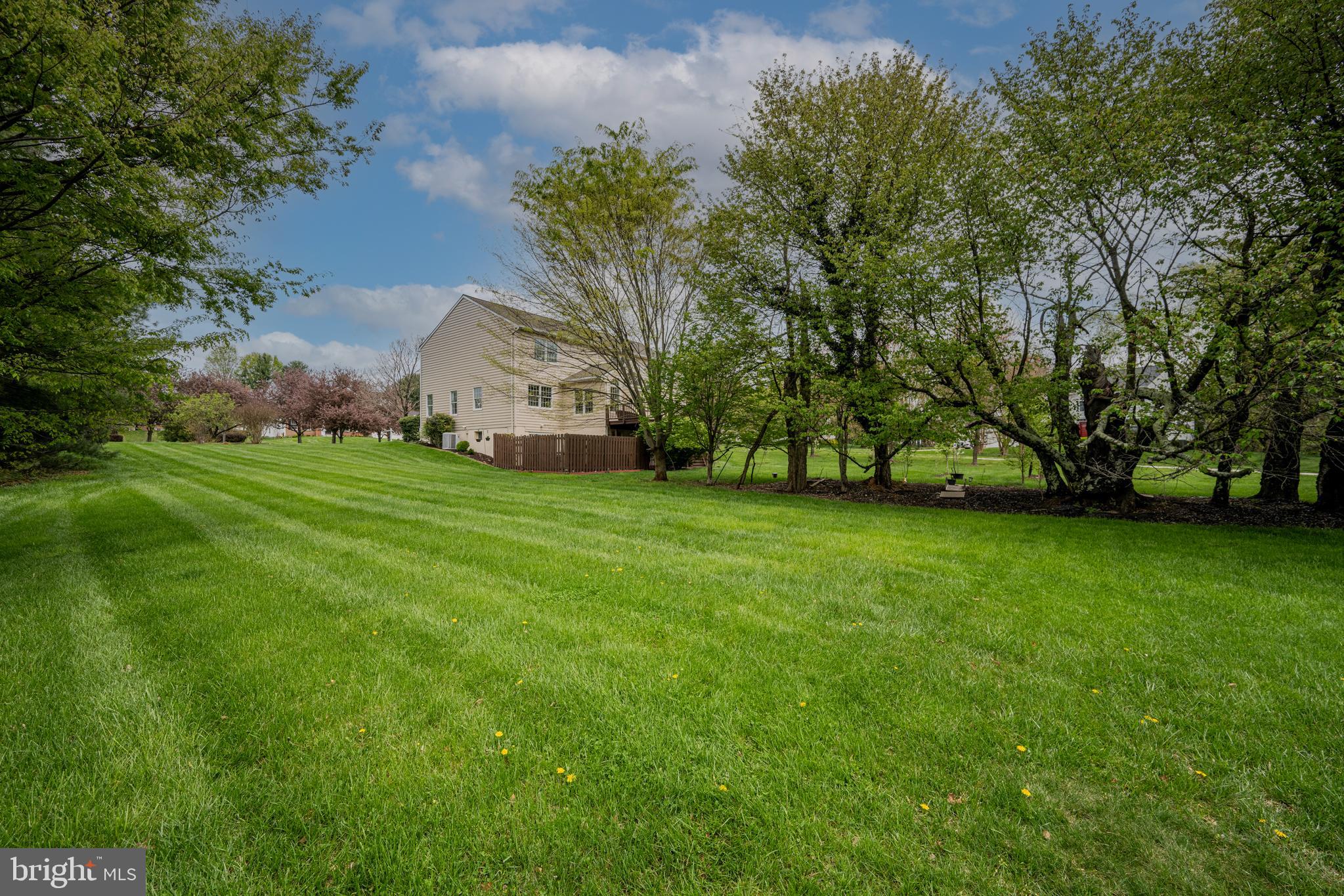 ASHLEIGH KNOLLS - Residential