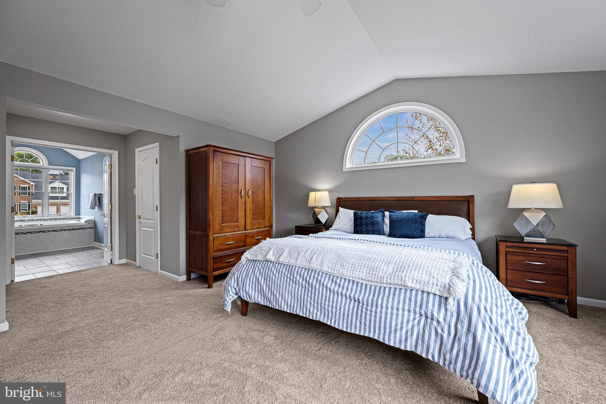 ASHLEIGH KNOLLS - Residential