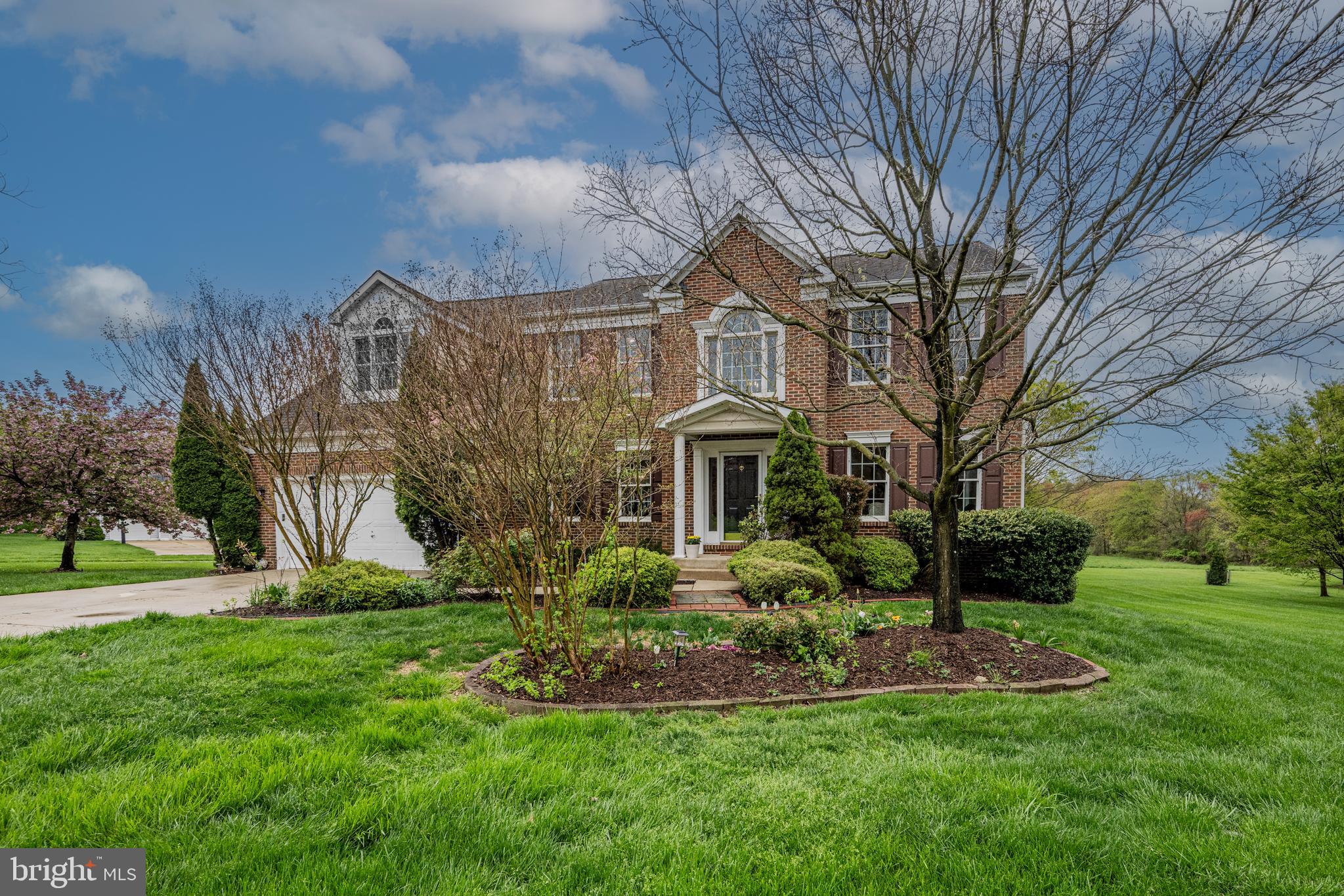 ASHLEIGH KNOLLS - Residential