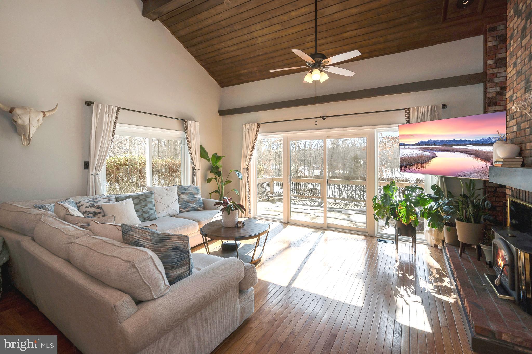 LAKE OF THE WOODS - Residential