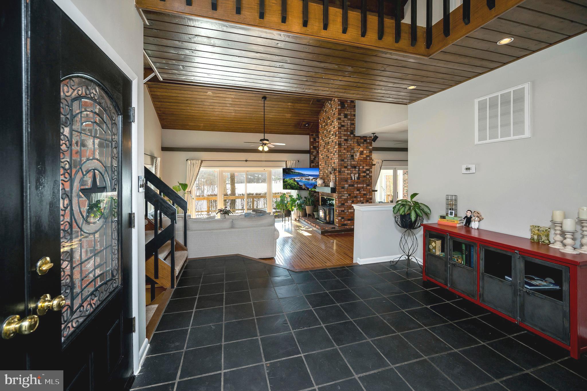 LAKE OF THE WOODS - Residential