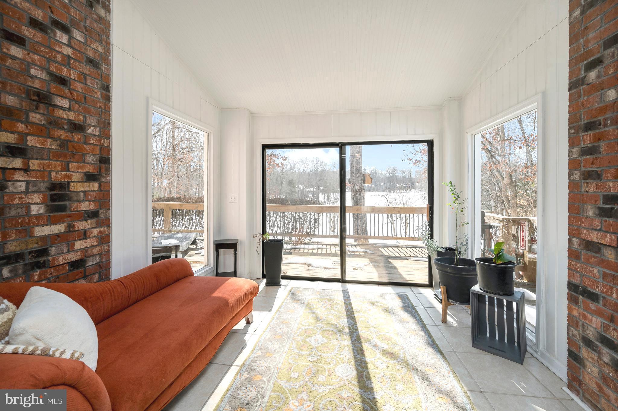 LAKE OF THE WOODS - Residential