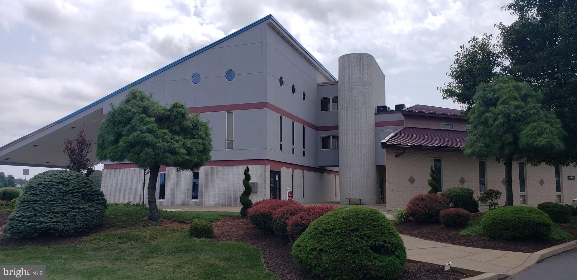 Medical and office suites available for Lease on Van Buren Road in Easton, PA.
Suites 201 Offer +/- 1,807 SF medical or office, including one ADA restroom and three Private offices, is wired for internet access throughout. The office is located on the second floor with elevator access.
Convenient access to Route 248, Route 33, and Route 22. The building is situated on the corner of Route 248 and Van Buren Road.
Join Bank of America, Dedicated Dermatology, and more.
For Additional information or to schedule a showing, please contact the listing agent.