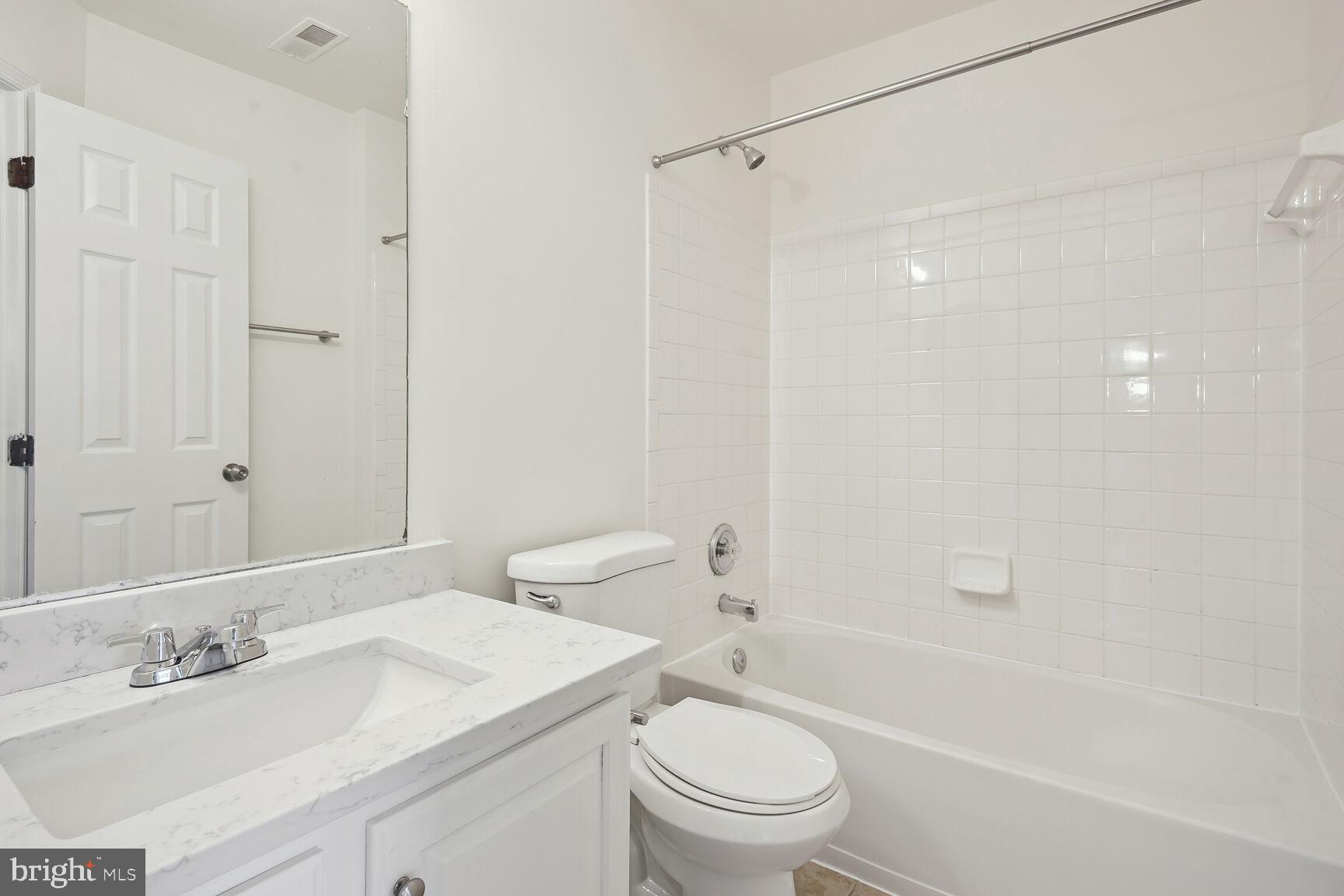 TRAILSIDE - Residential