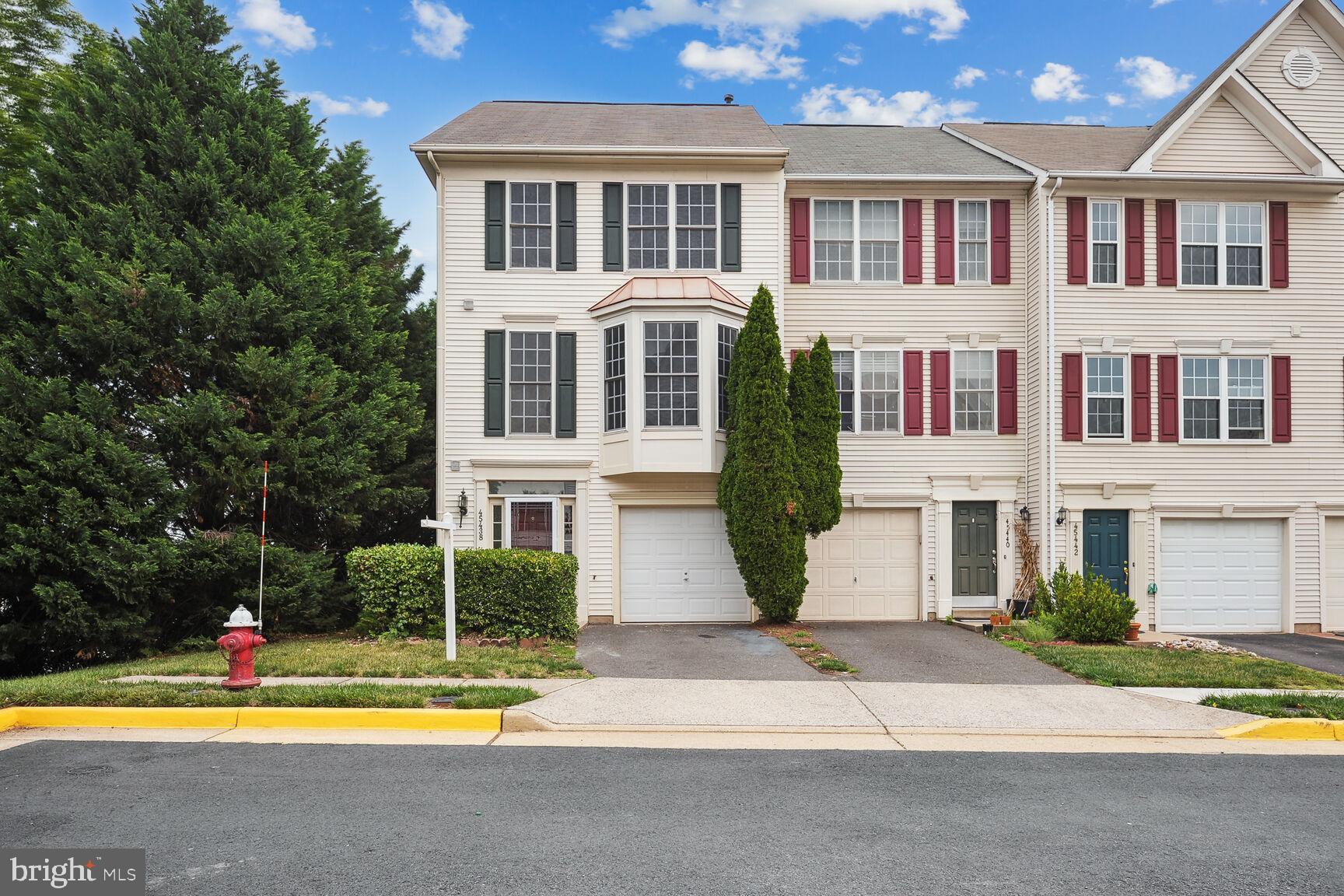 TRAILSIDE - Residential