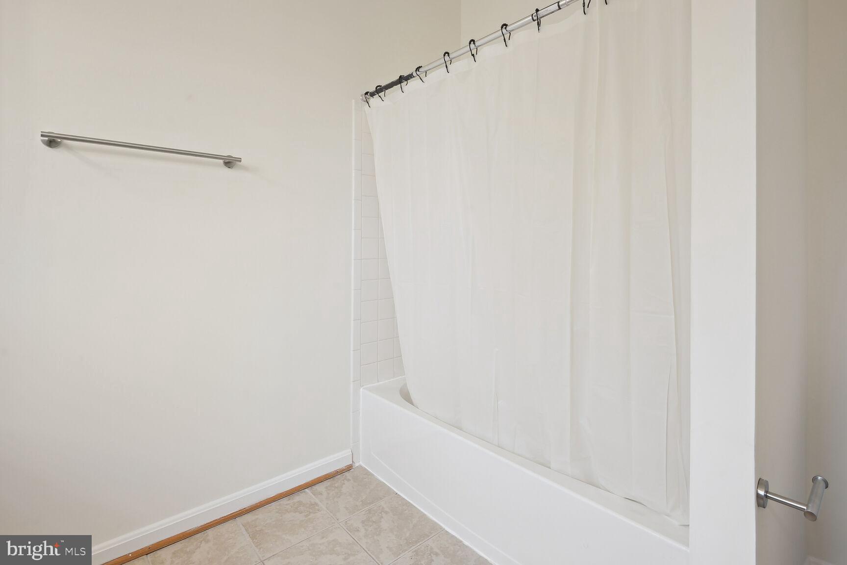 TRAILSIDE - Residential