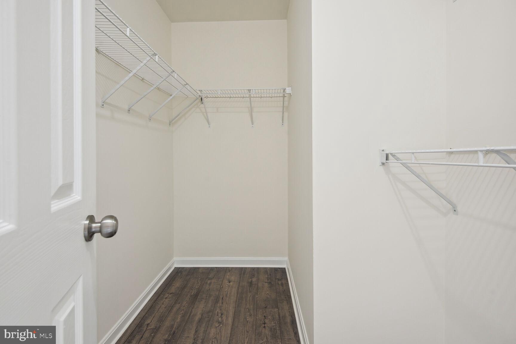 TRAILSIDE - Residential