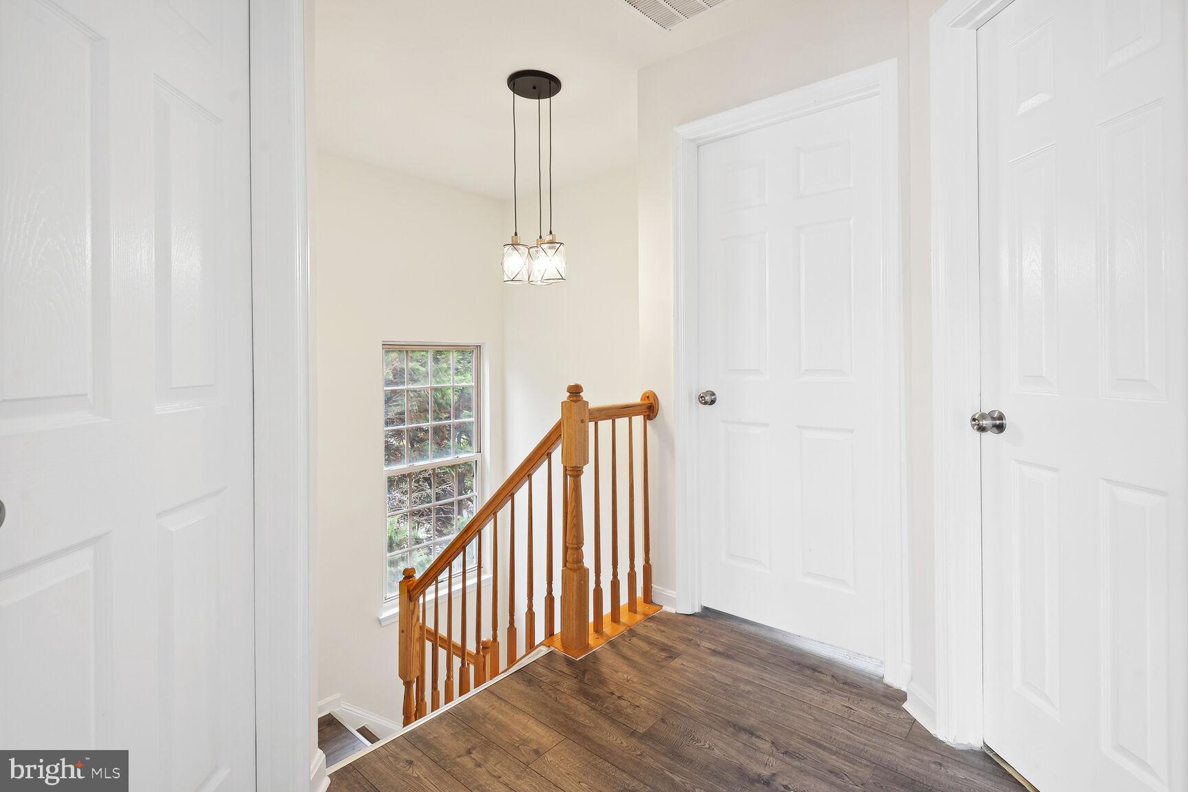 TRAILSIDE - Residential