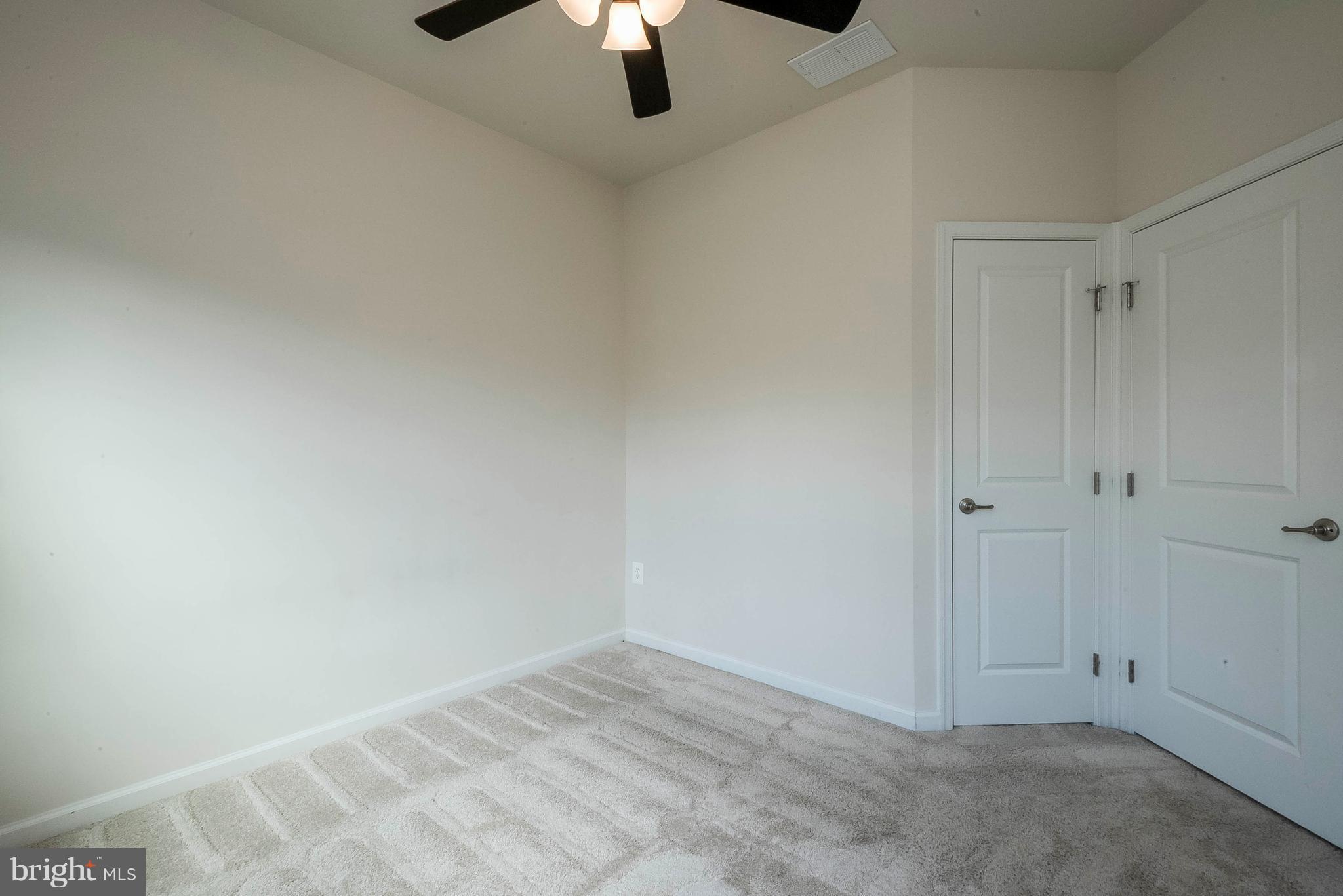 THE PARK AT ADDISON METRO - Residential