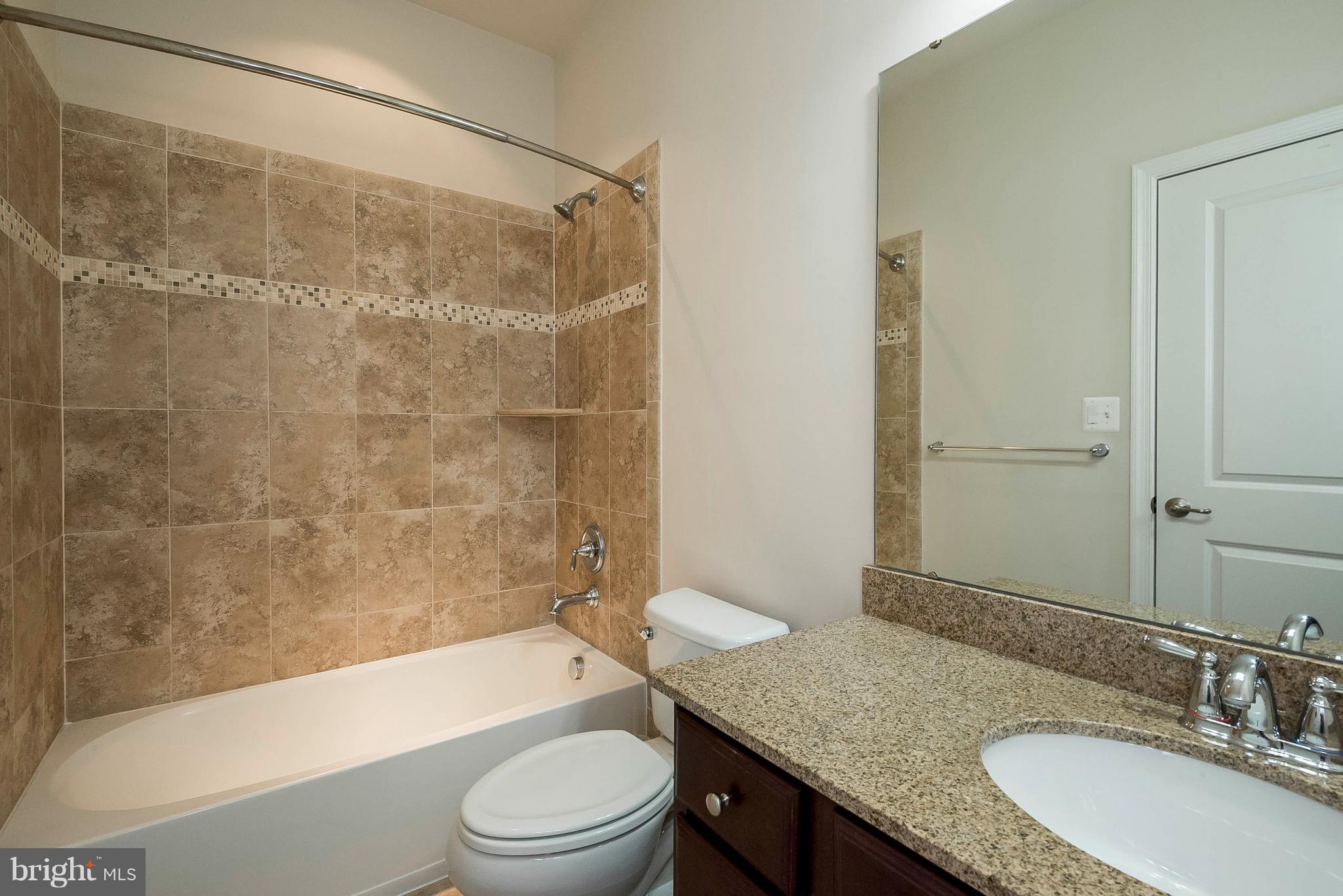 THE PARK AT ADDISON METRO - Residential