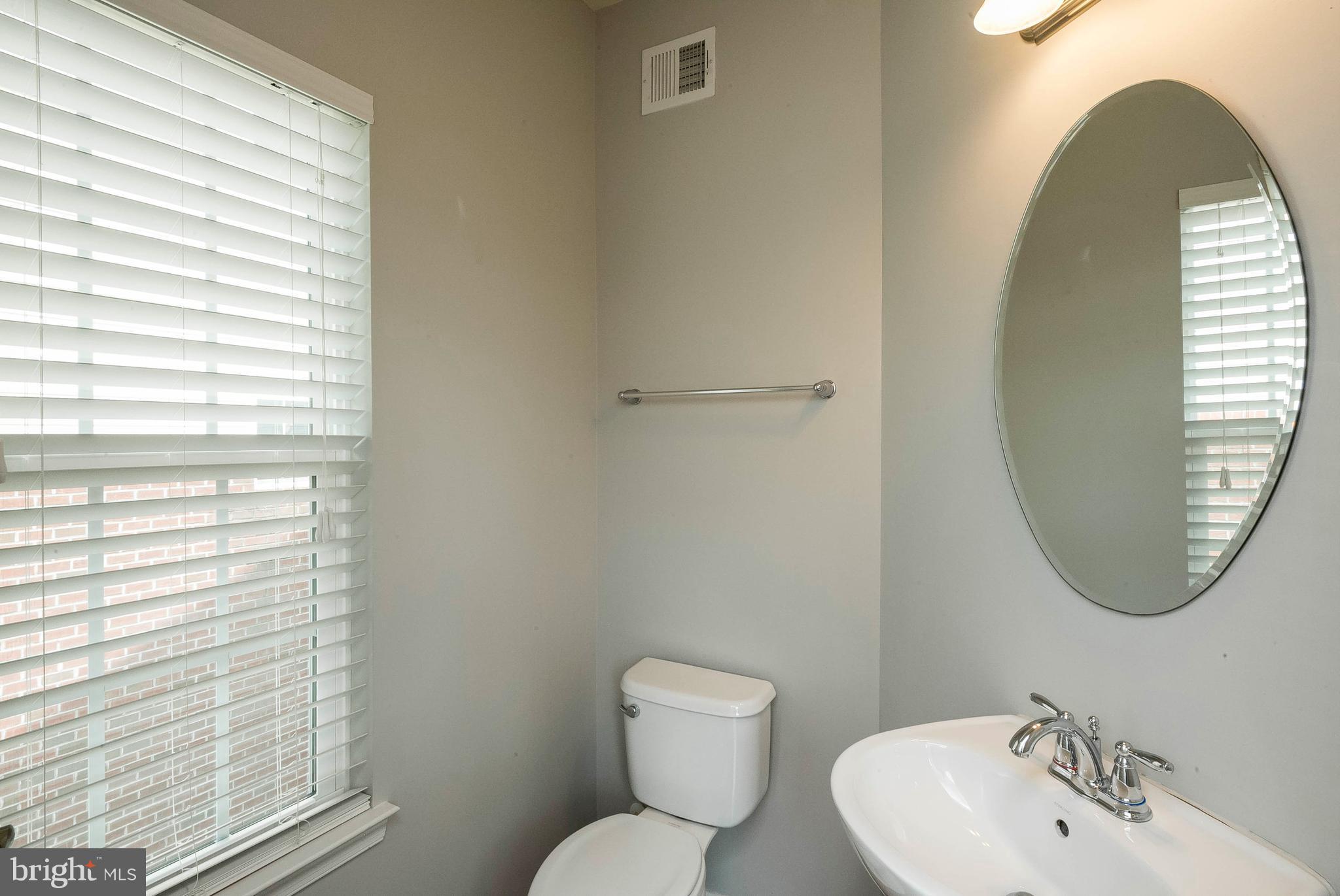 THE PARK AT ADDISON METRO - Residential