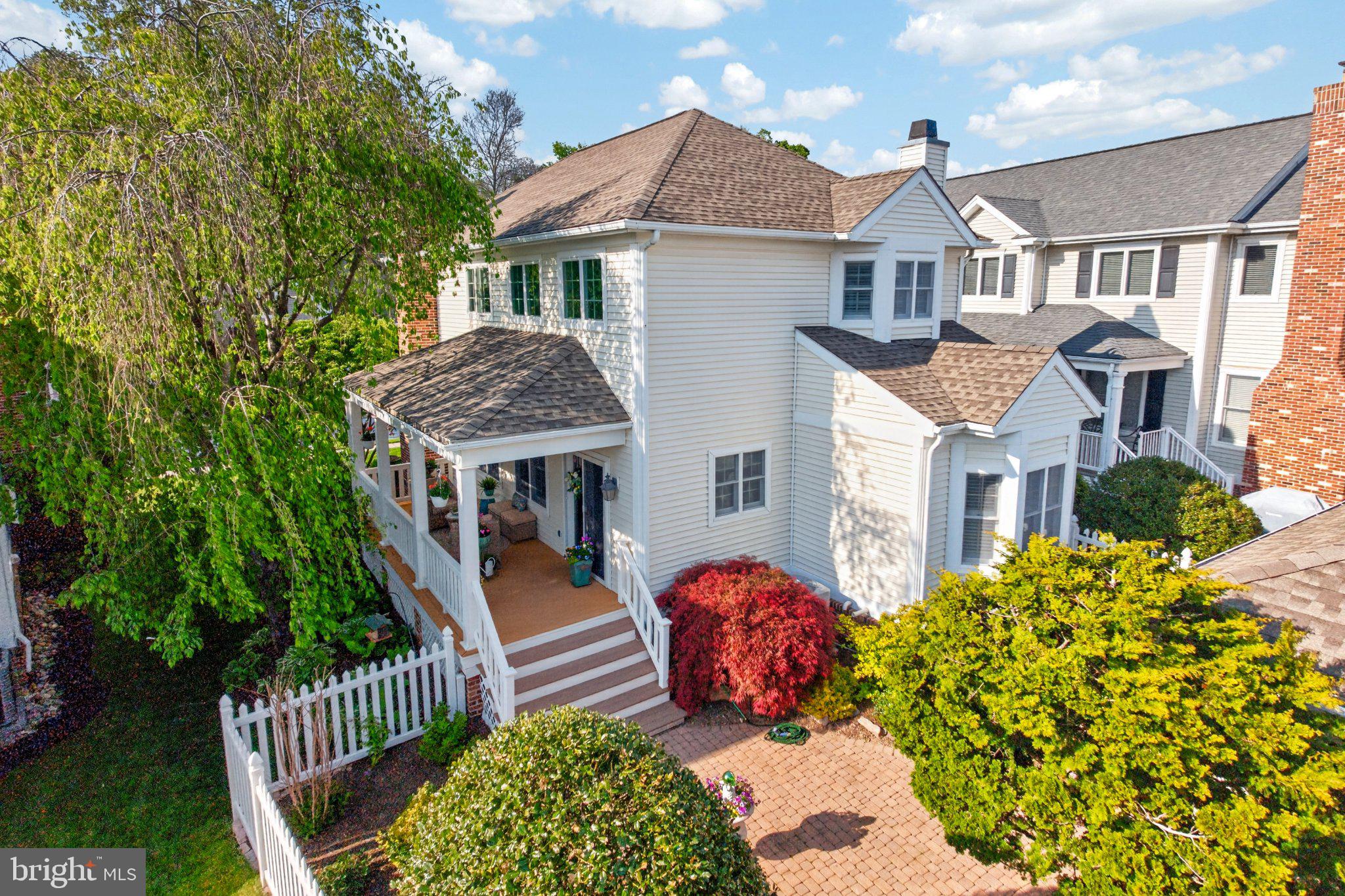 EAGLEVIEW - Residential