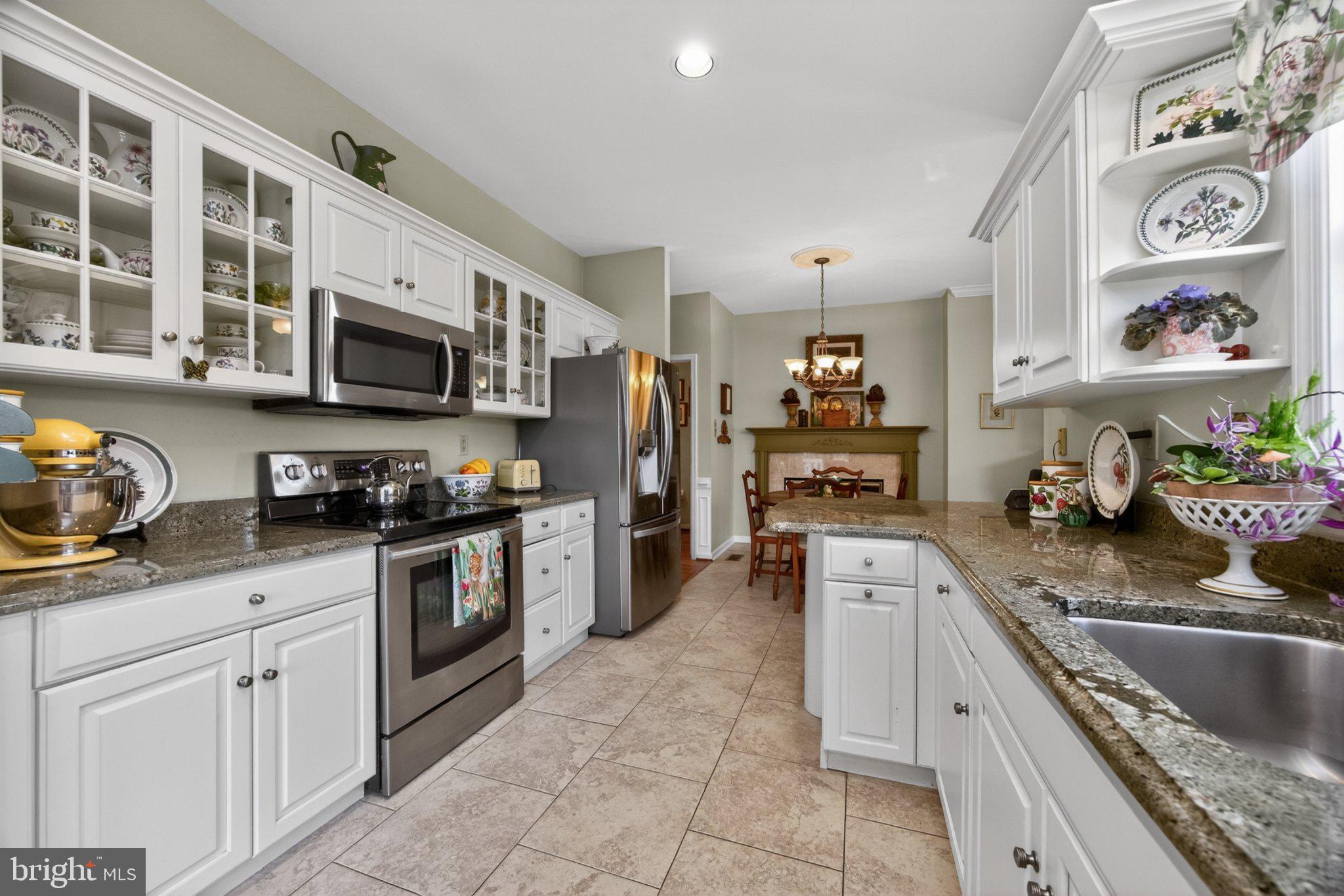 EAGLEVIEW - Residential