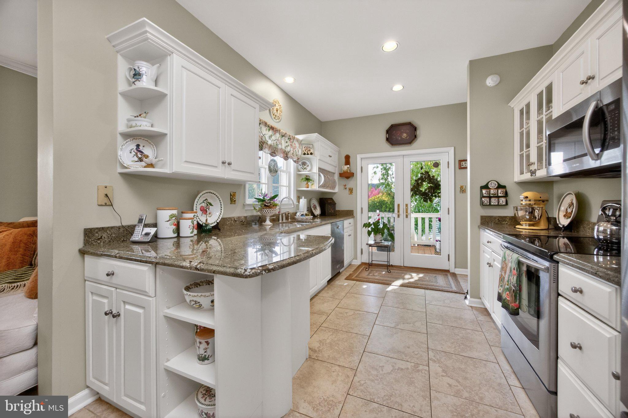 EAGLEVIEW - Residential