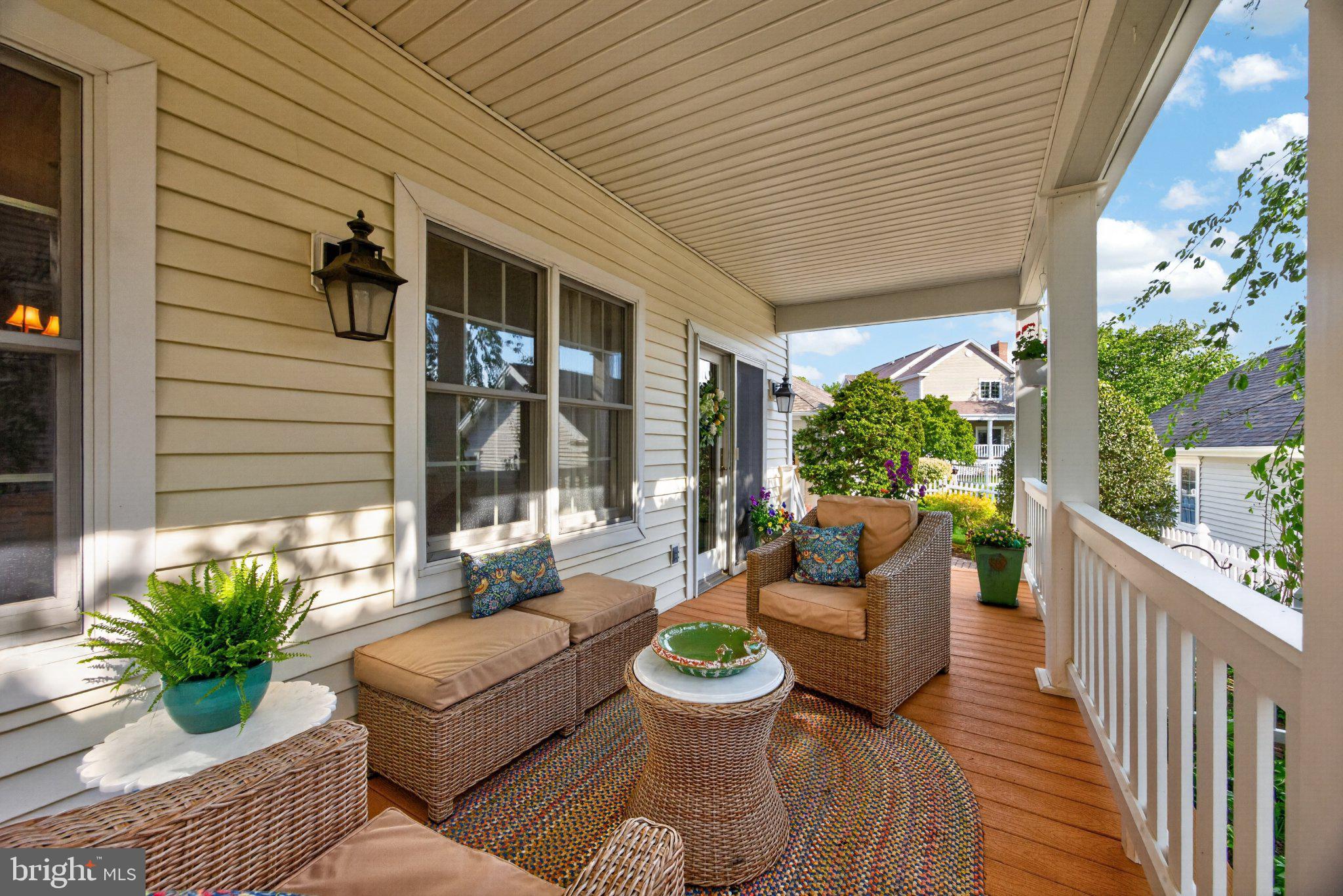 EAGLEVIEW - Residential