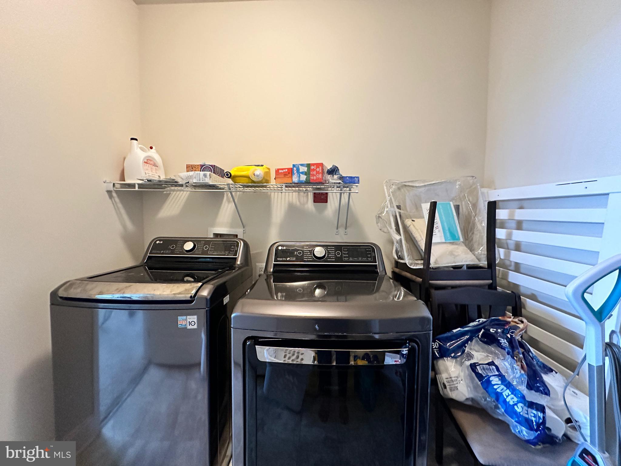 MOOREFIELD STATION - Residential Lease