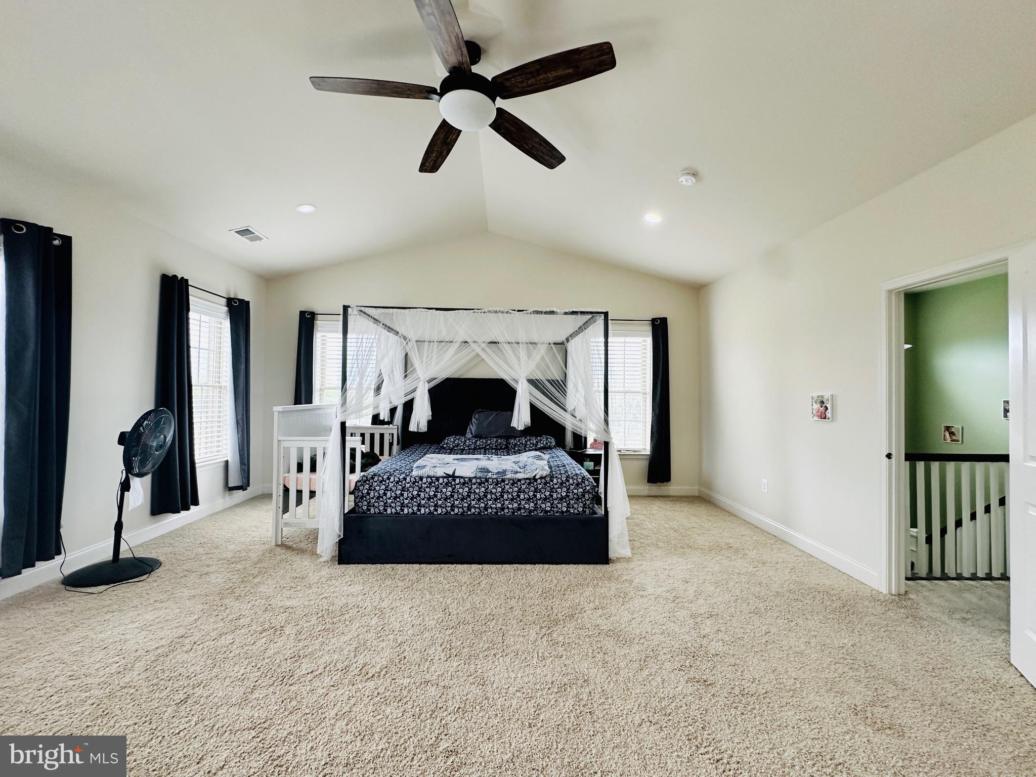 MOOREFIELD STATION - Residential Lease