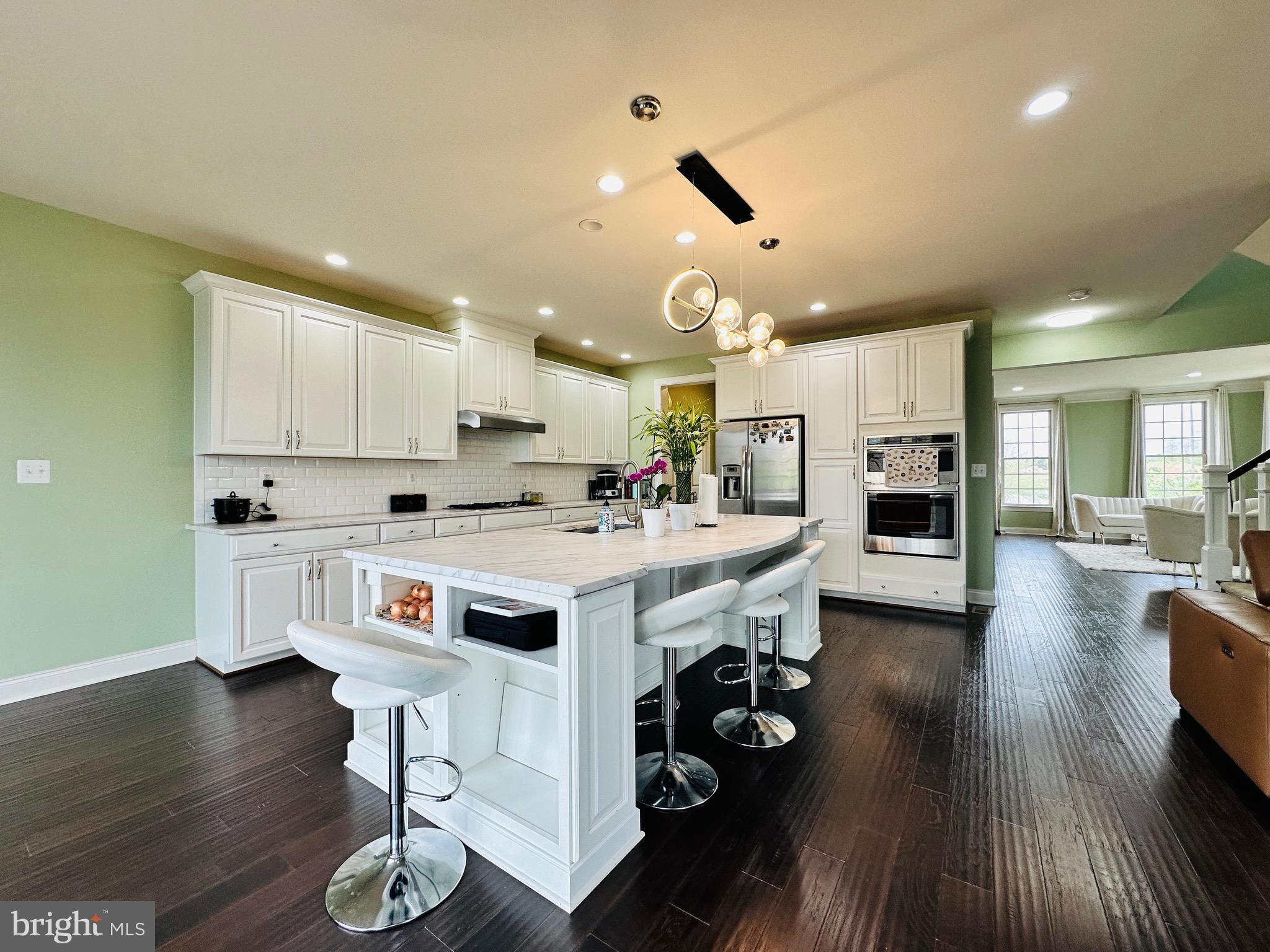 MOOREFIELD STATION - Residential Lease