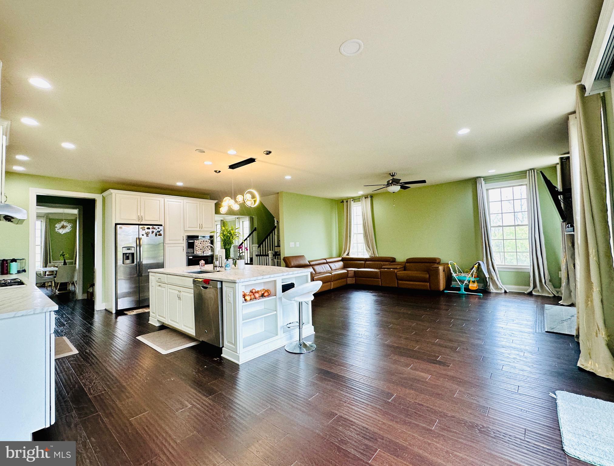 MOOREFIELD STATION - Residential Lease