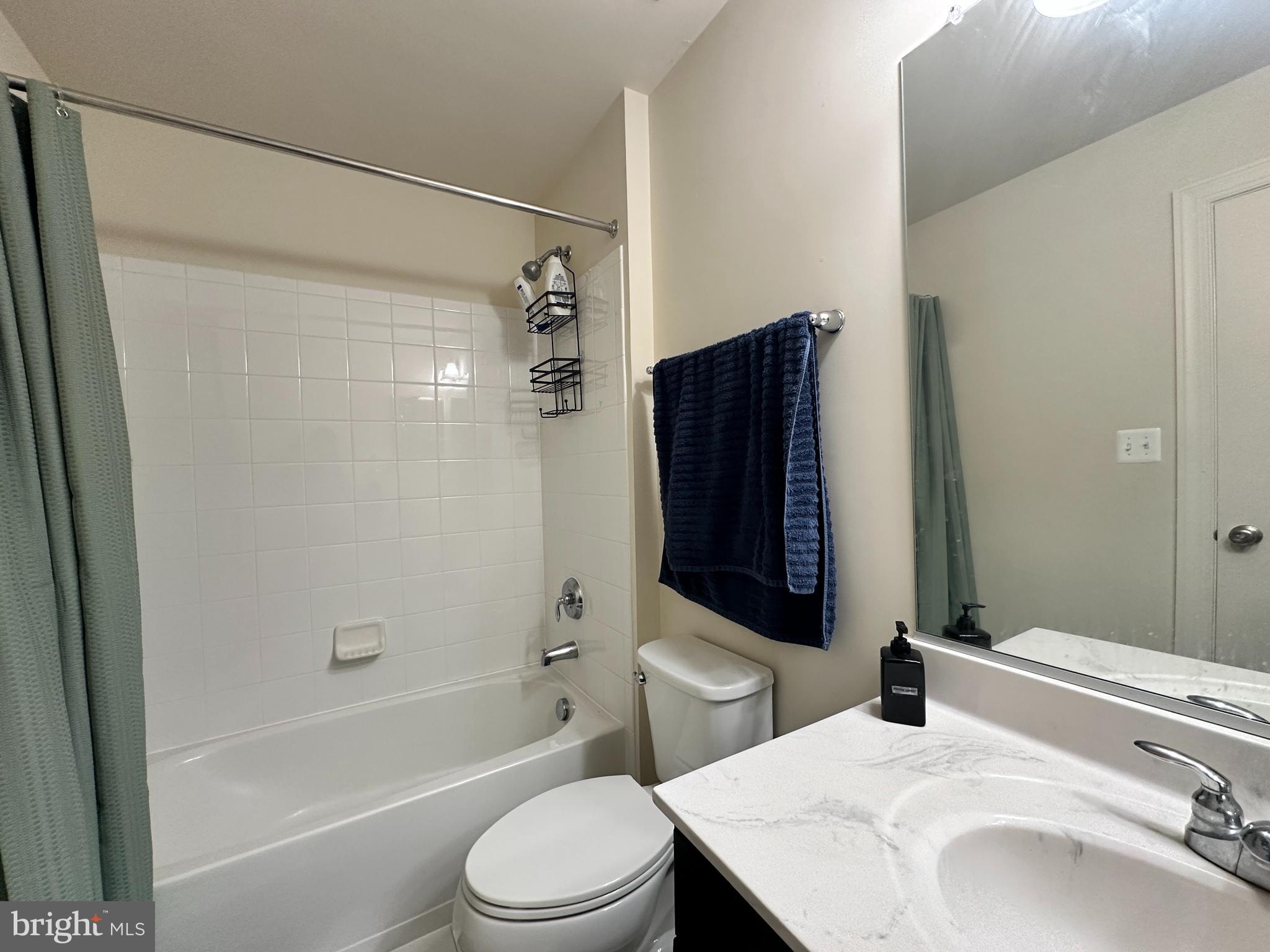 MOOREFIELD STATION - Residential Lease