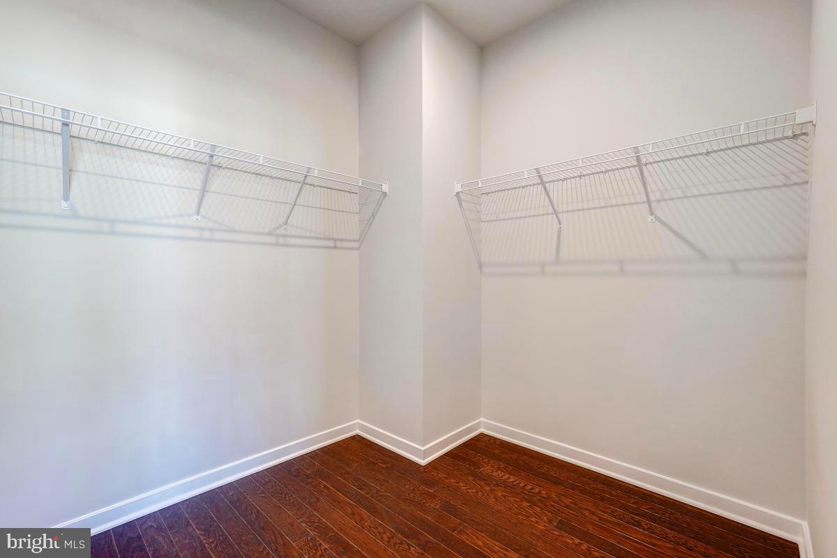 DOWNTOWN BRAMBLETON - Residential Lease