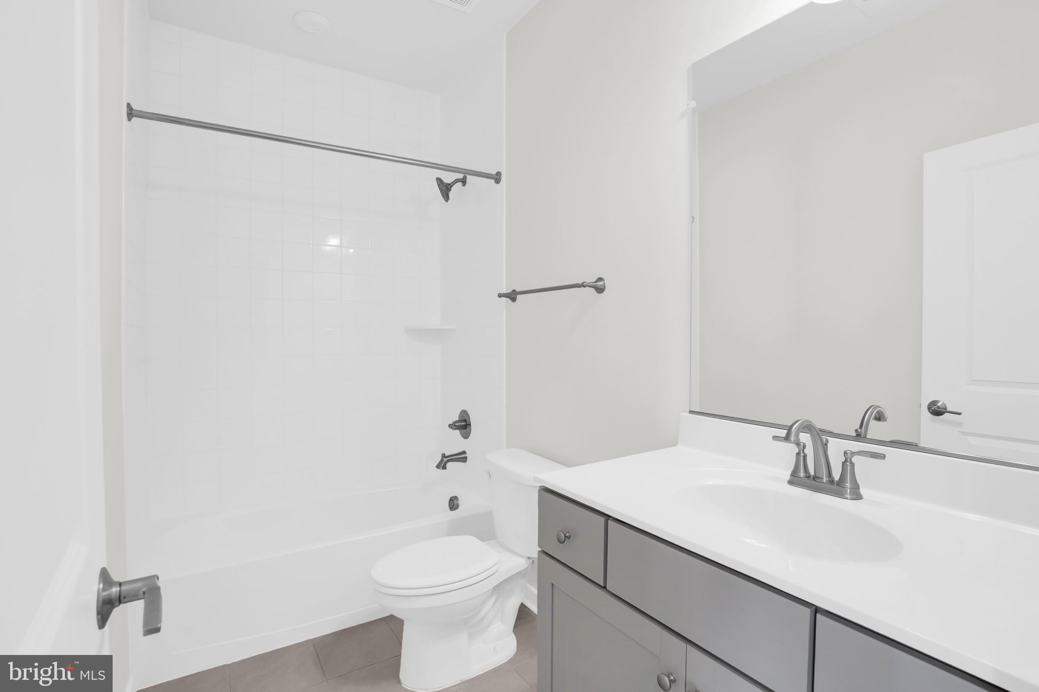 DOWNTOWN BRAMBLETON - Residential Lease